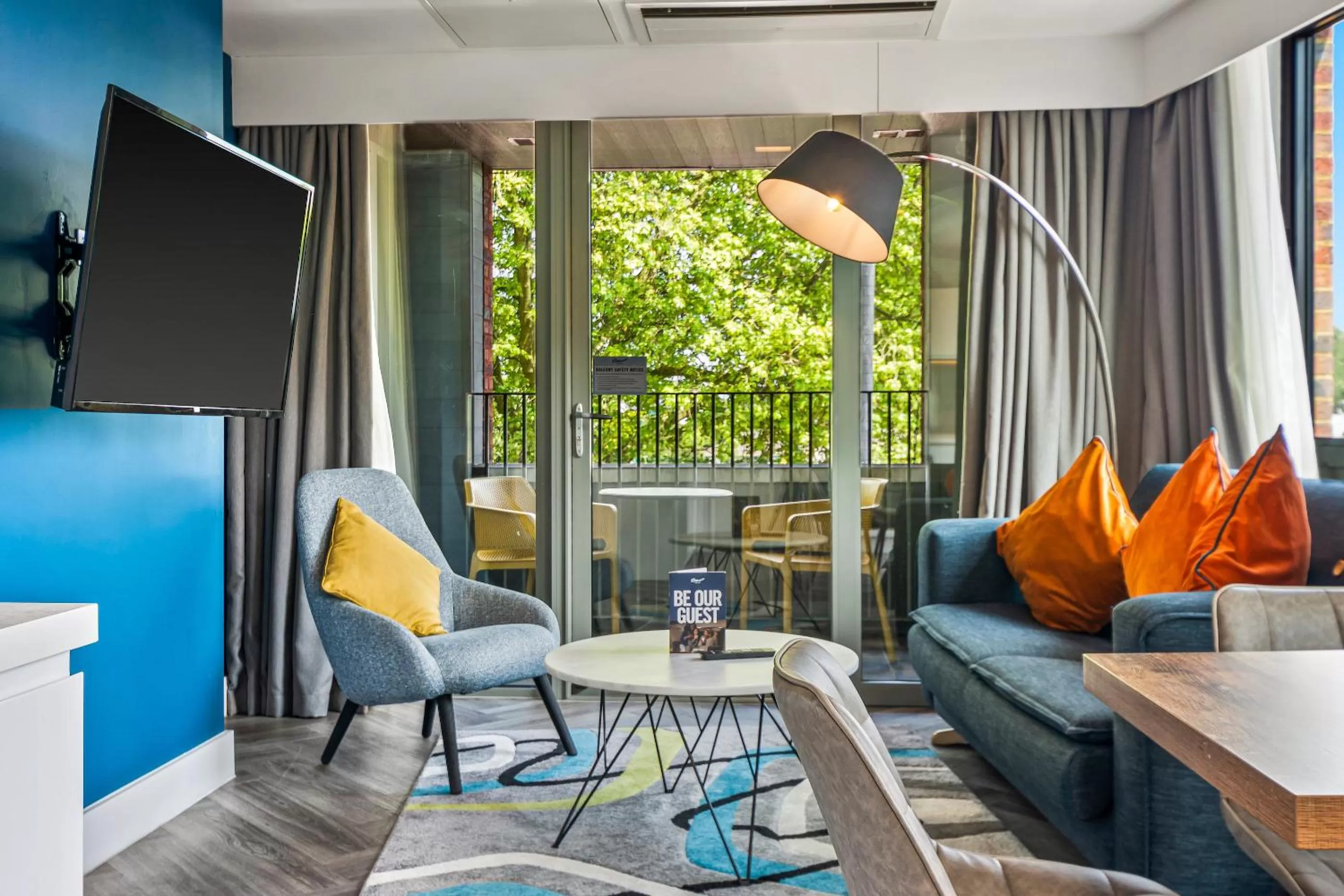 Balcony/Terrace in Roomzzz London Stratford