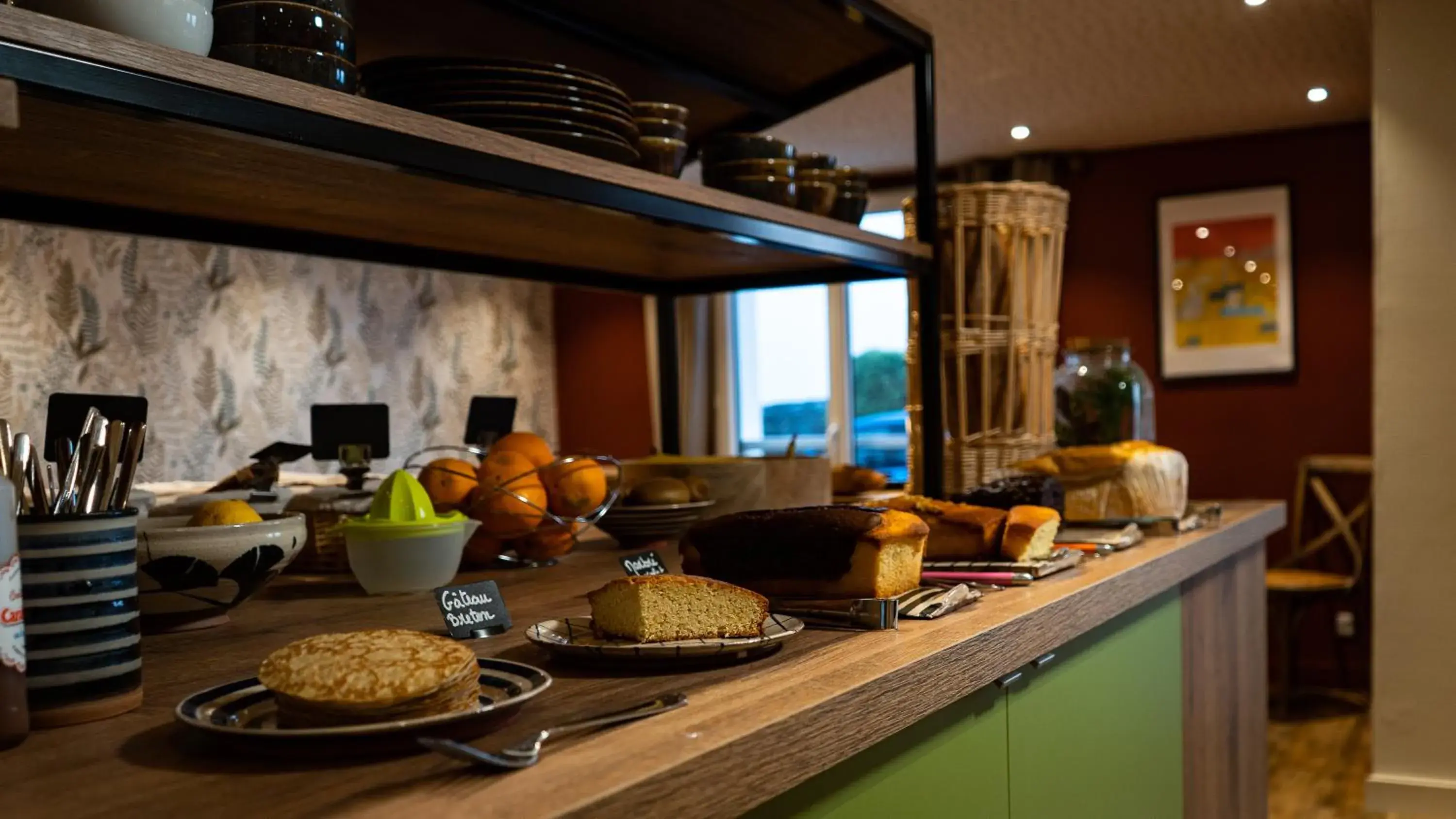 Continental breakfast in Hôtel Vauban