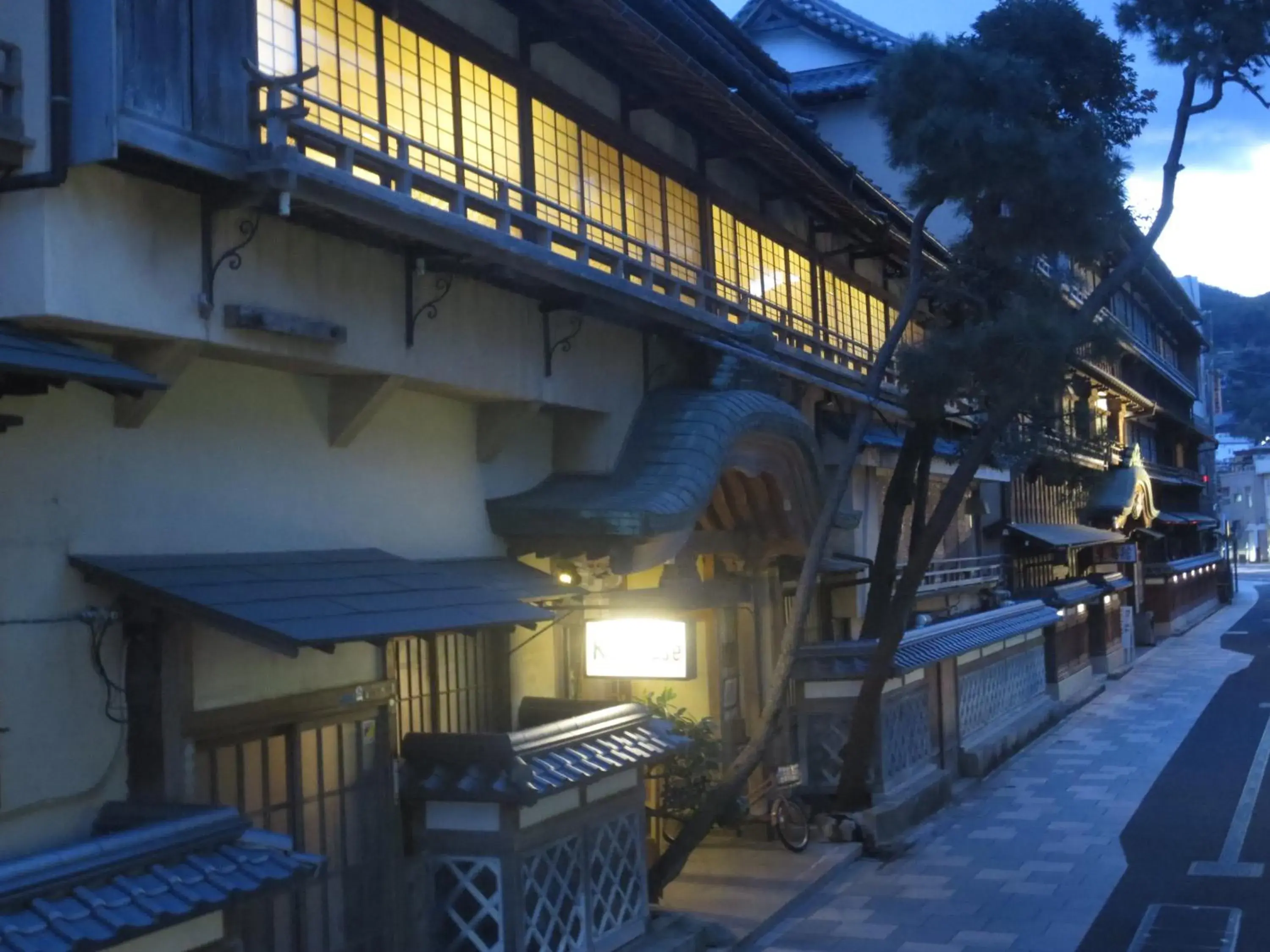 Facade/entrance, Property Building in K's House Ito Onsen - Historical Ryokan Hostel