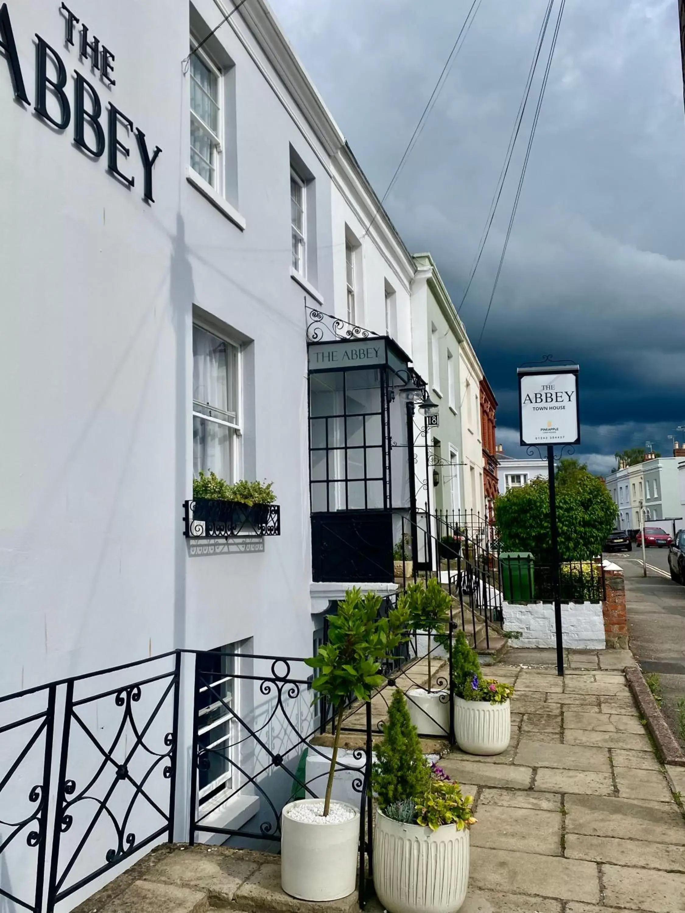 Property Building in The Abbey Townhouse - Cheltenham