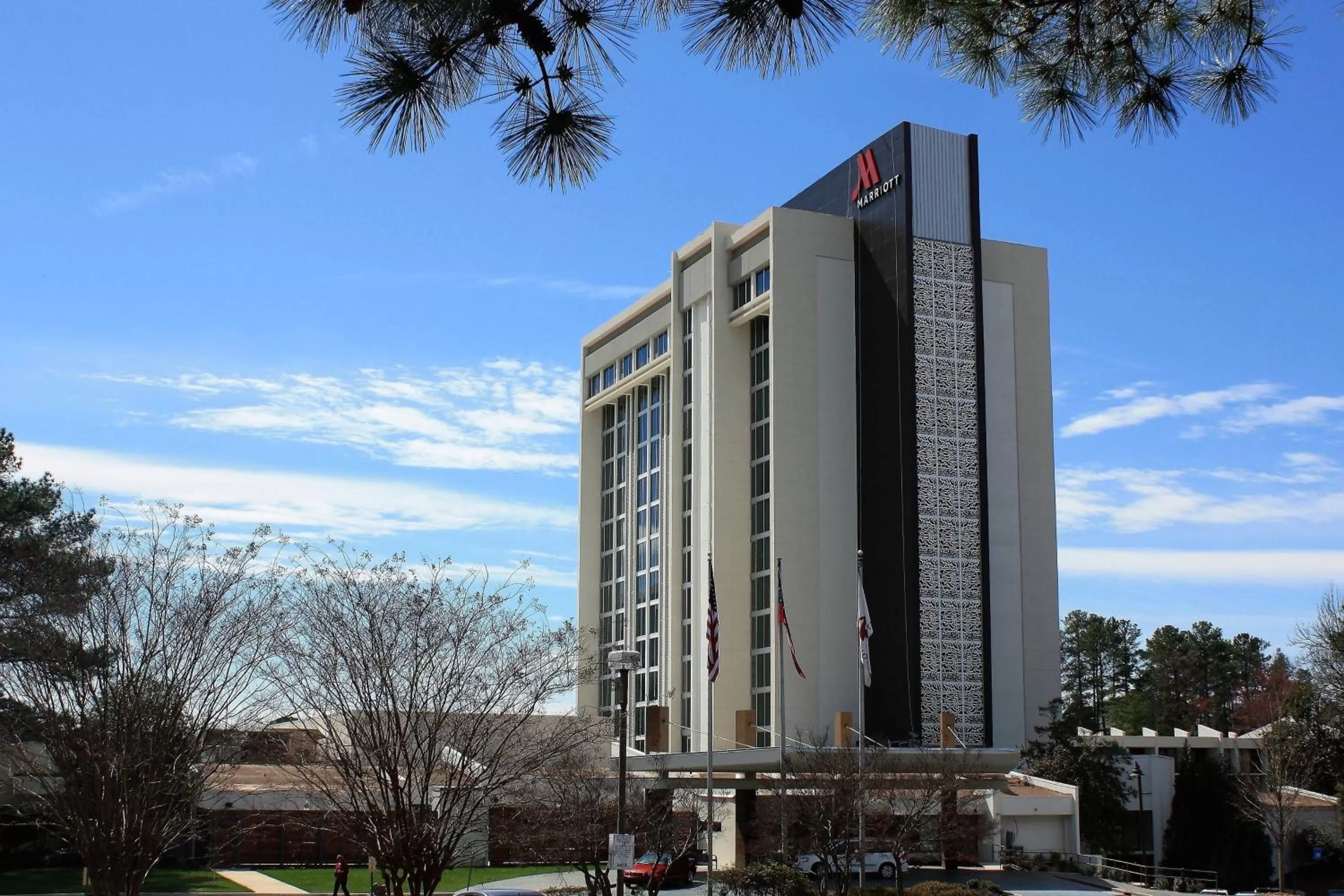 Property building in Atlanta Marriott Perimeter Center