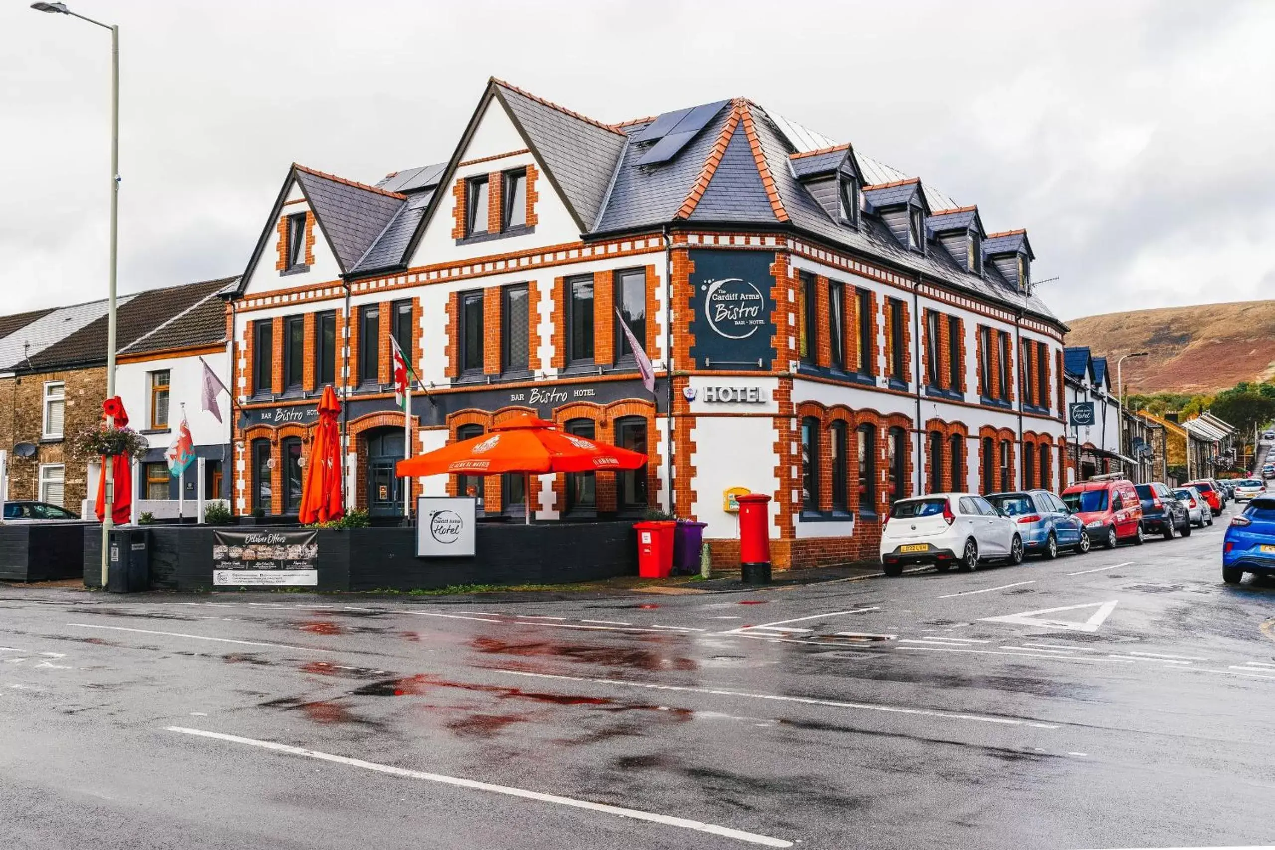 Property Building in Cardiff Arms Bistro & Hotel