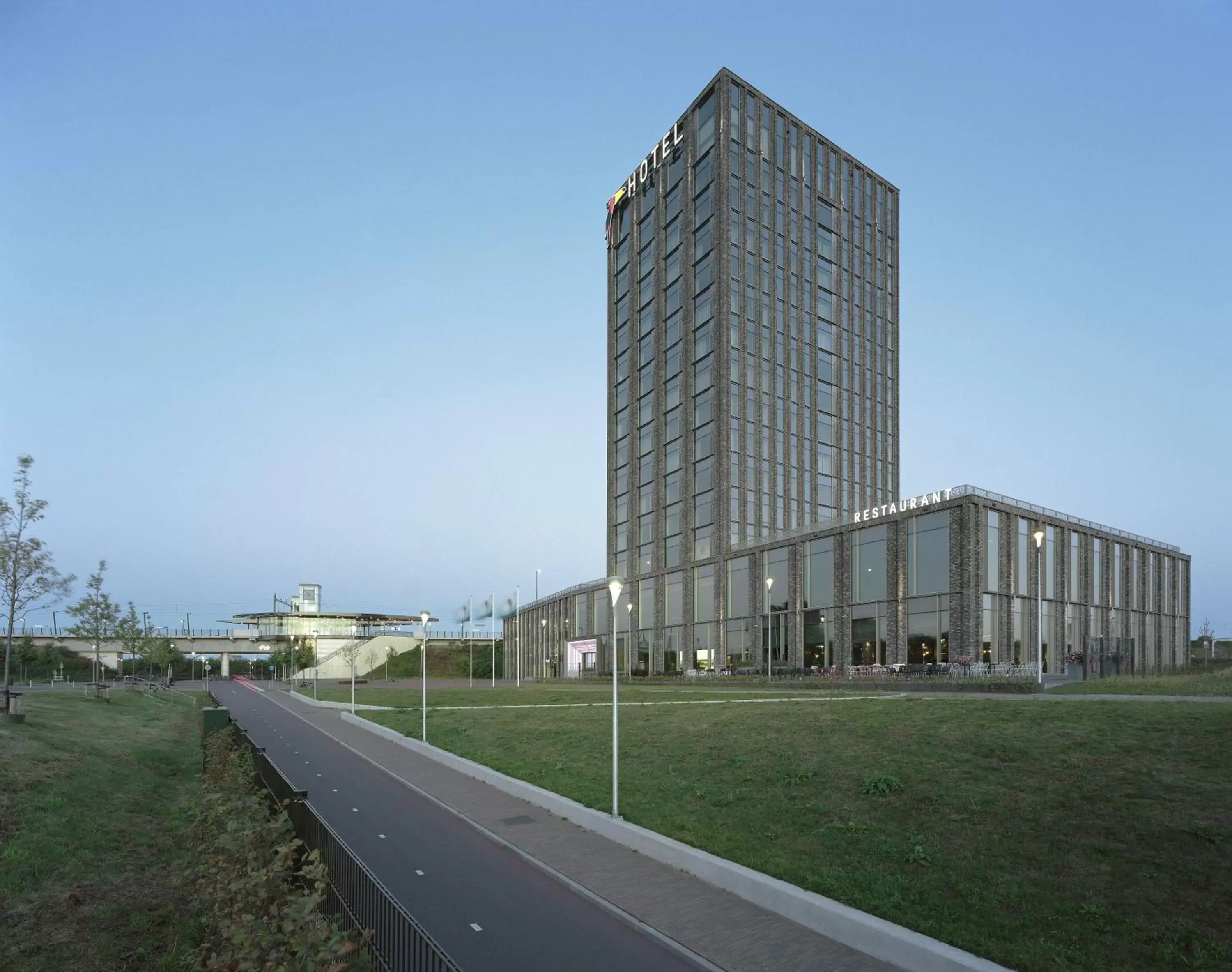 Property Building in Van der Valk Hotel Nijmegen-Lent