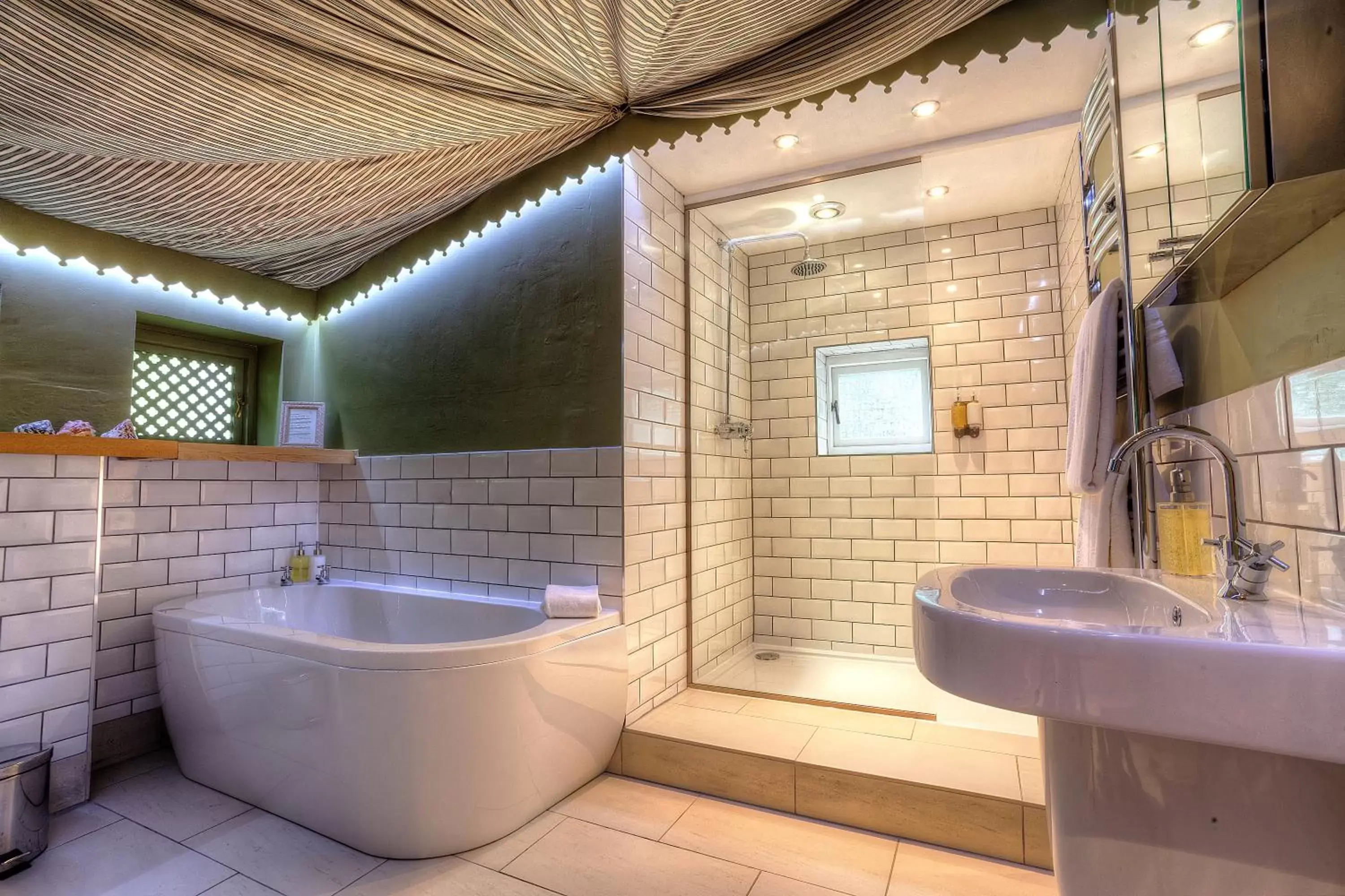 Shower, Bathroom in Strattons