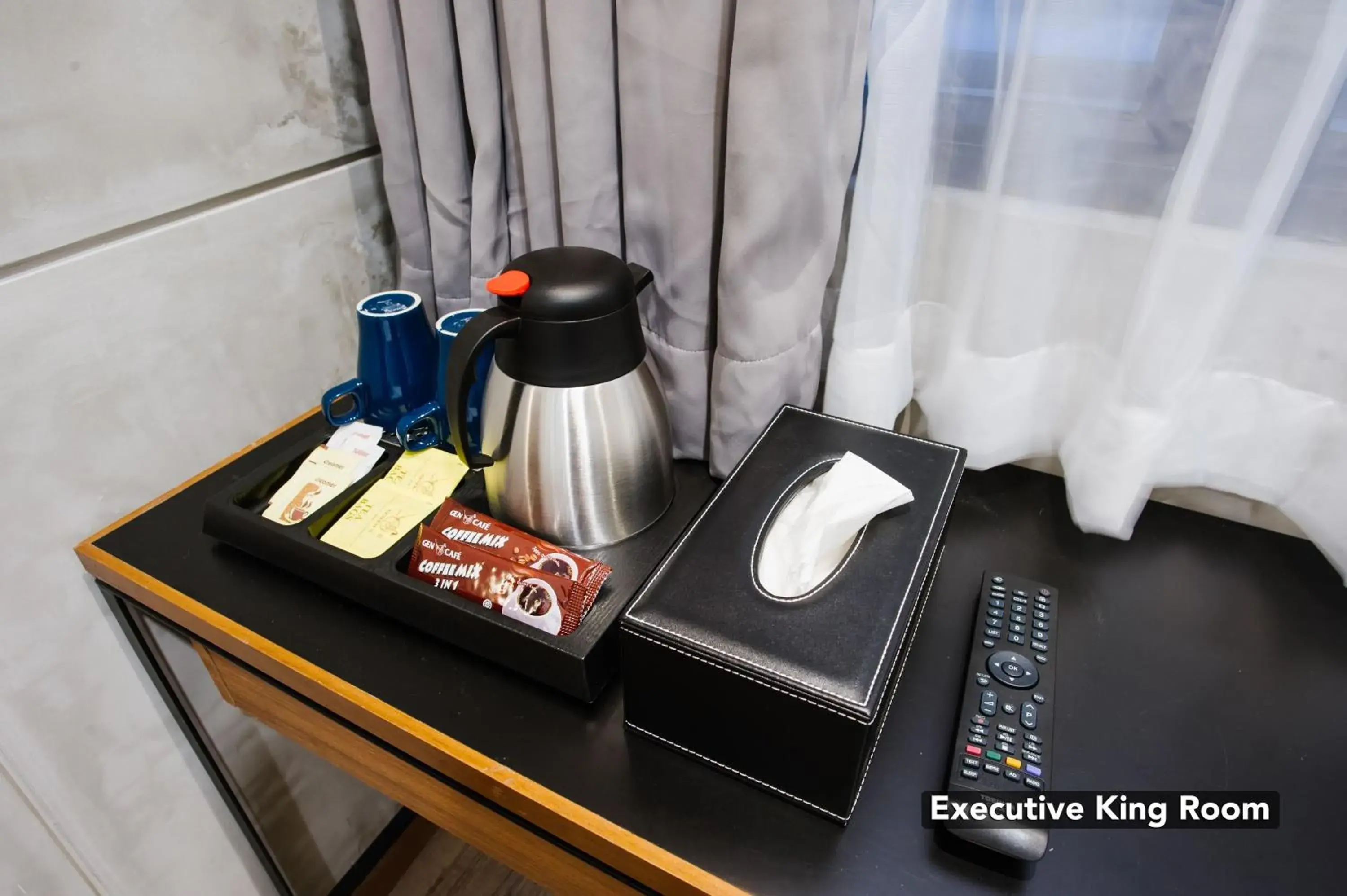 Coffee/tea facilities in Ceria Hotel