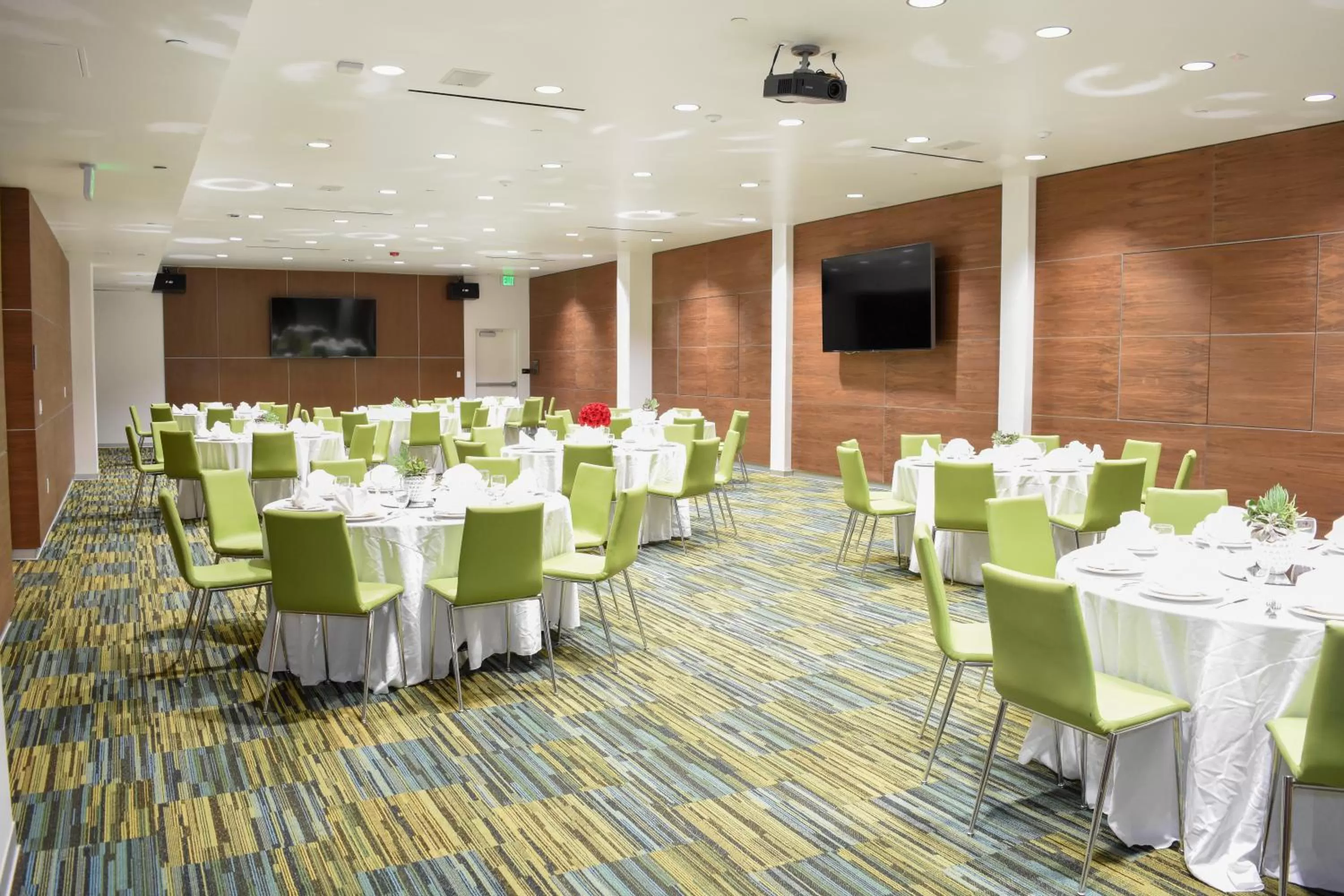 Banquet/Function facilities in Wyndham Anaheim