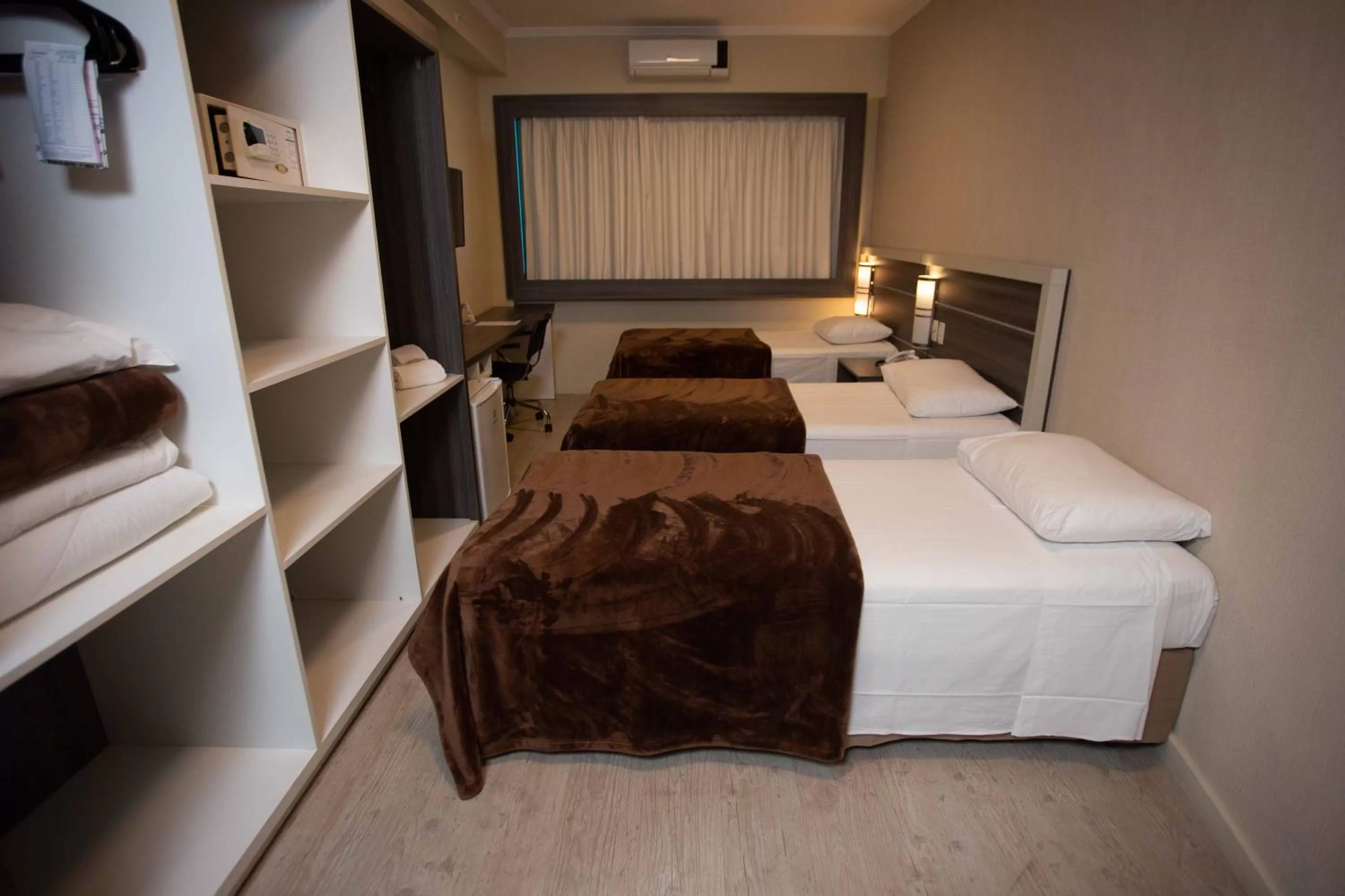 Bed in Master Express Dom Pedro II - próximo ao Consulado Americano e Aeroporto