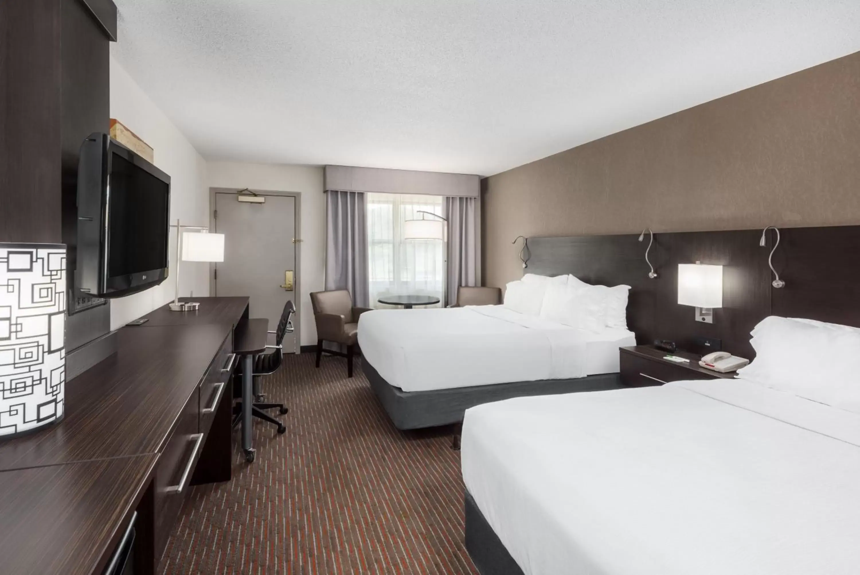 Photo of the whole room in Holiday Inn At Six Flags Saint Louis, an IHG Hotel