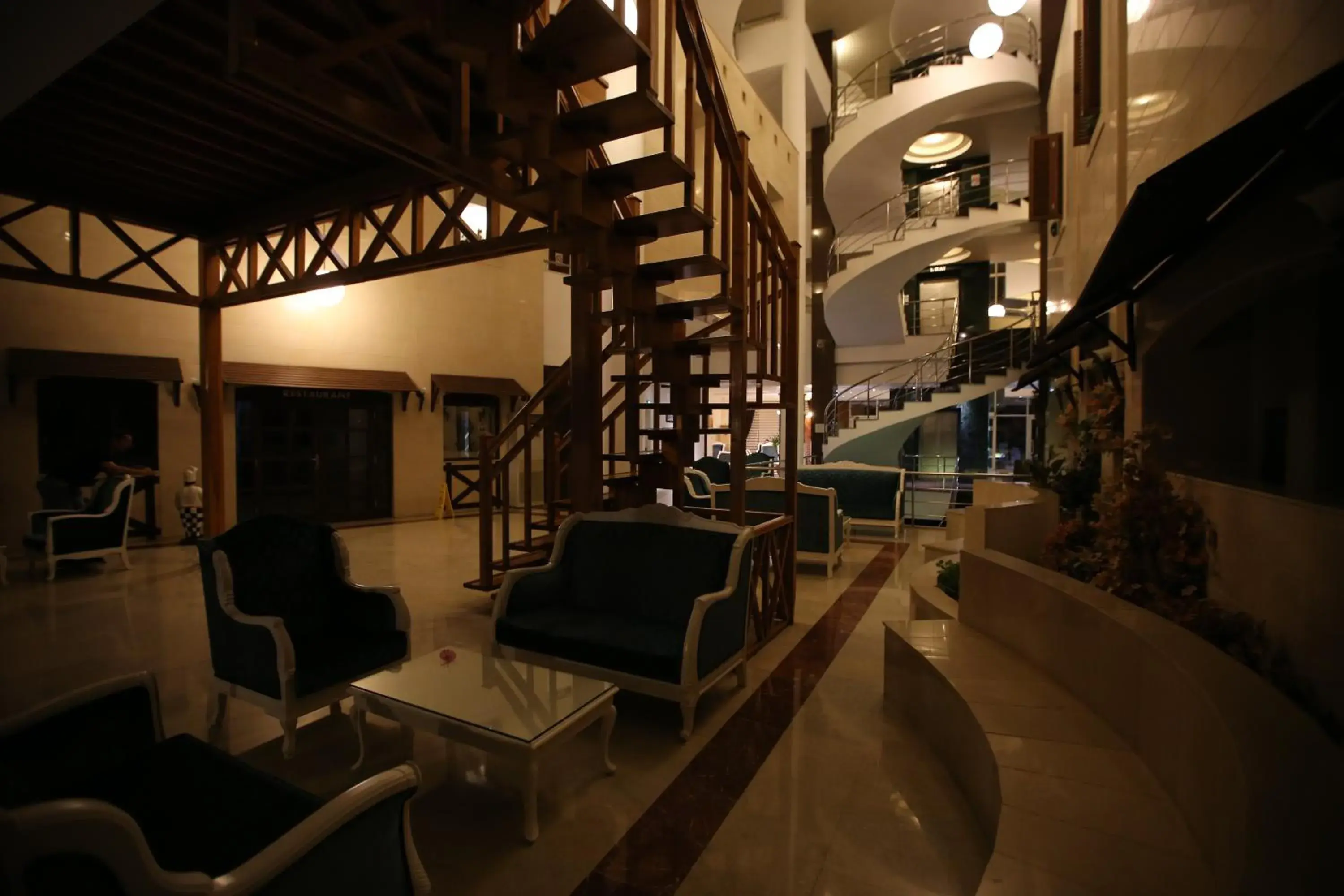 Living room, Fitness Center/Facilities in Valeri Beach Hotel