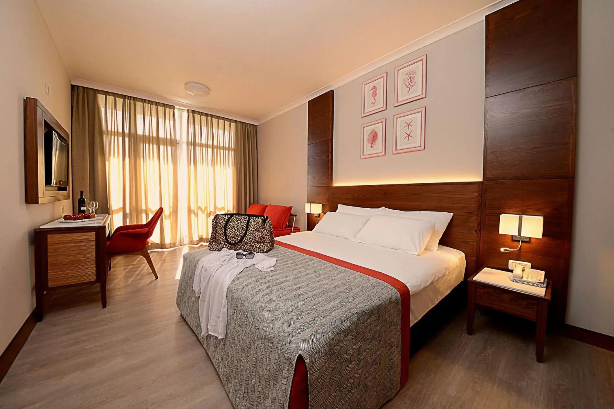 Bedroom, Bed in Caesar Premier Eilat Hotel