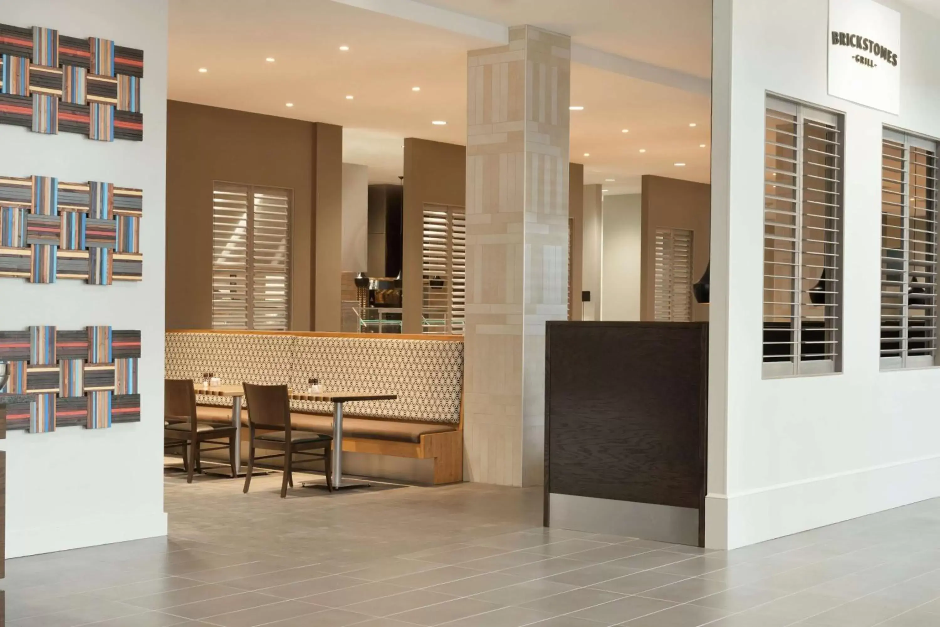 Restaurant/places to eat, Lobby/Reception in Embassy Suites Charlotte/Ayrsley