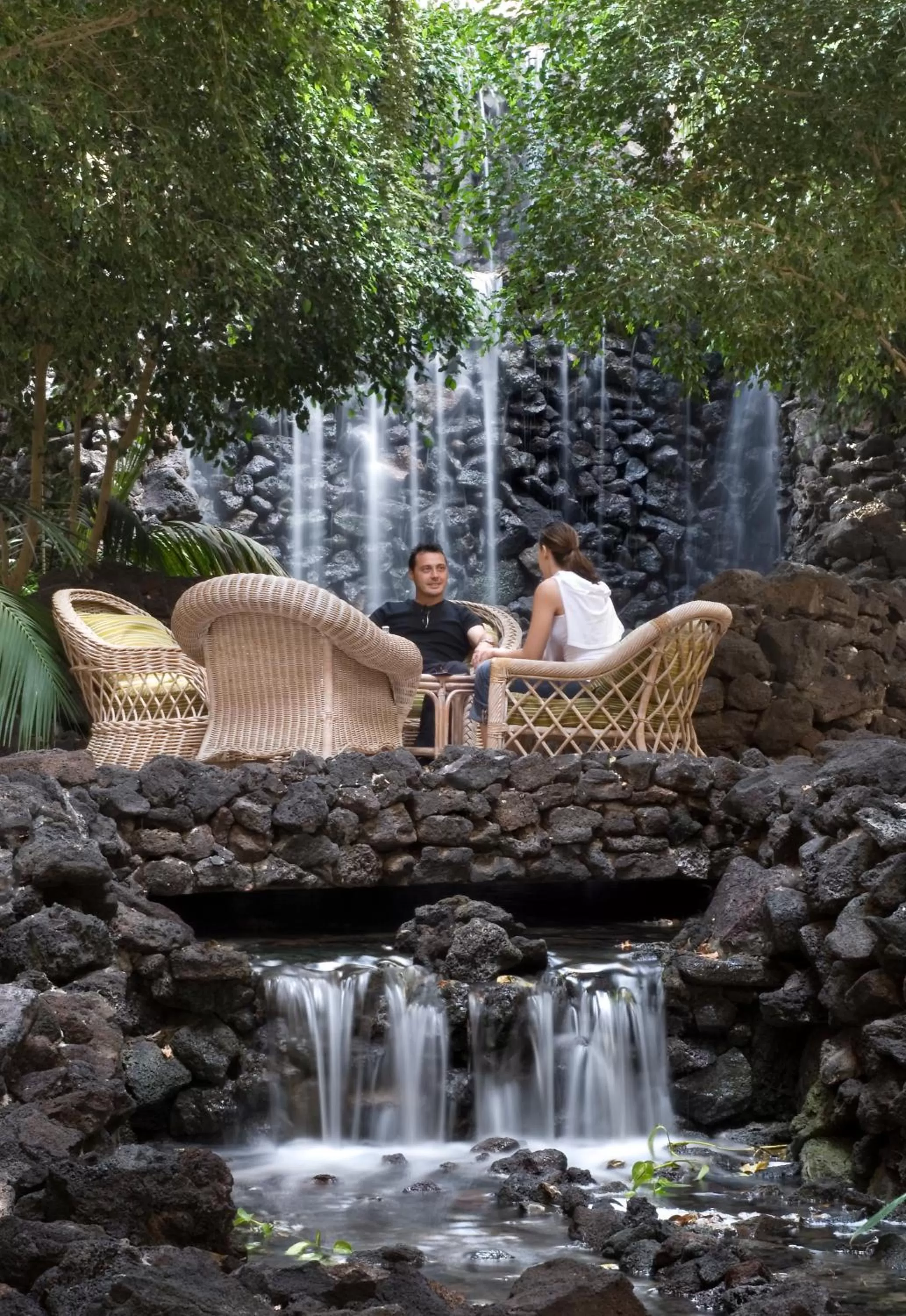 Patio in Hotel Beatriz Playa & Spa