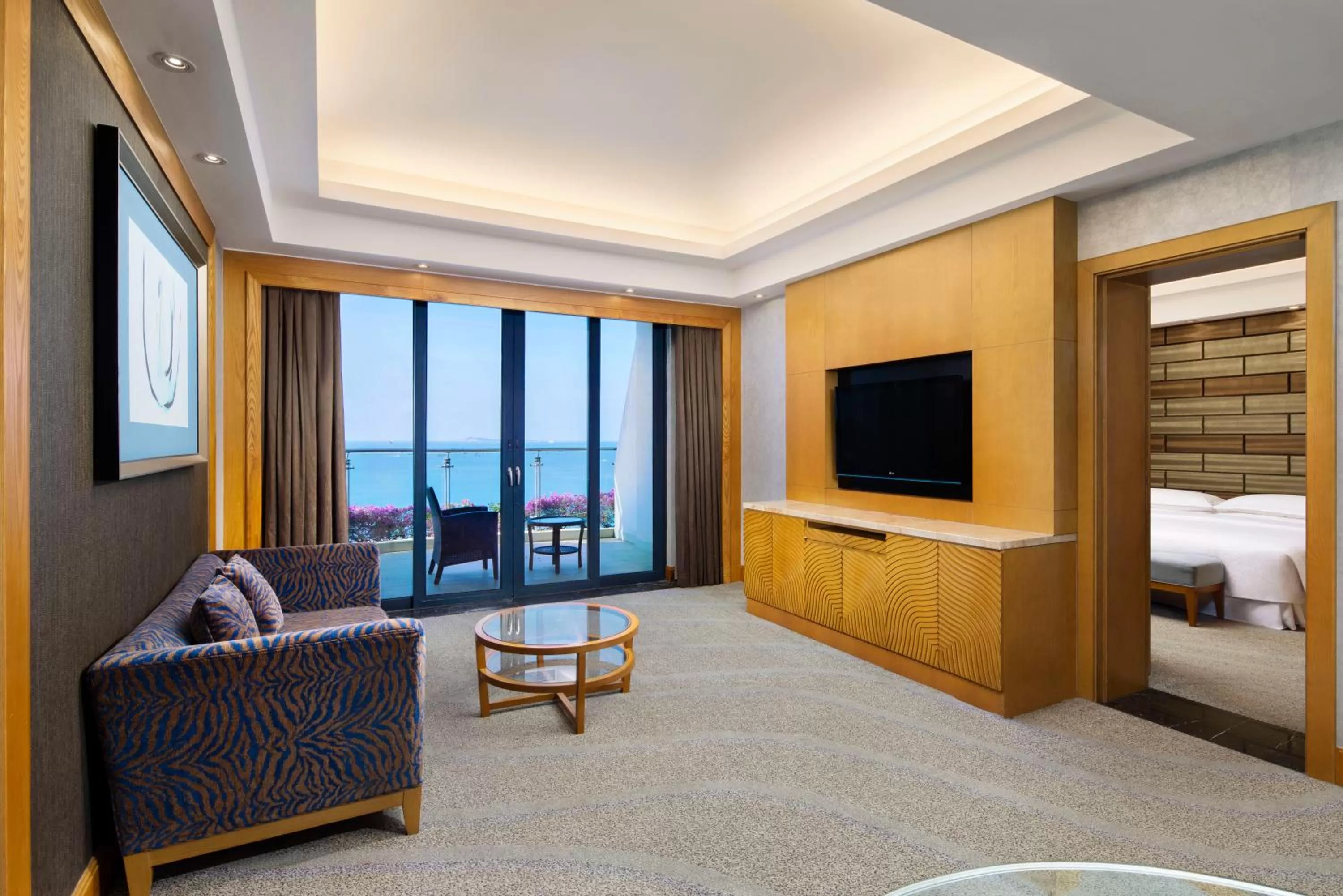 Living room, Bed in Four Points by Sheraton Hainan, Sanya