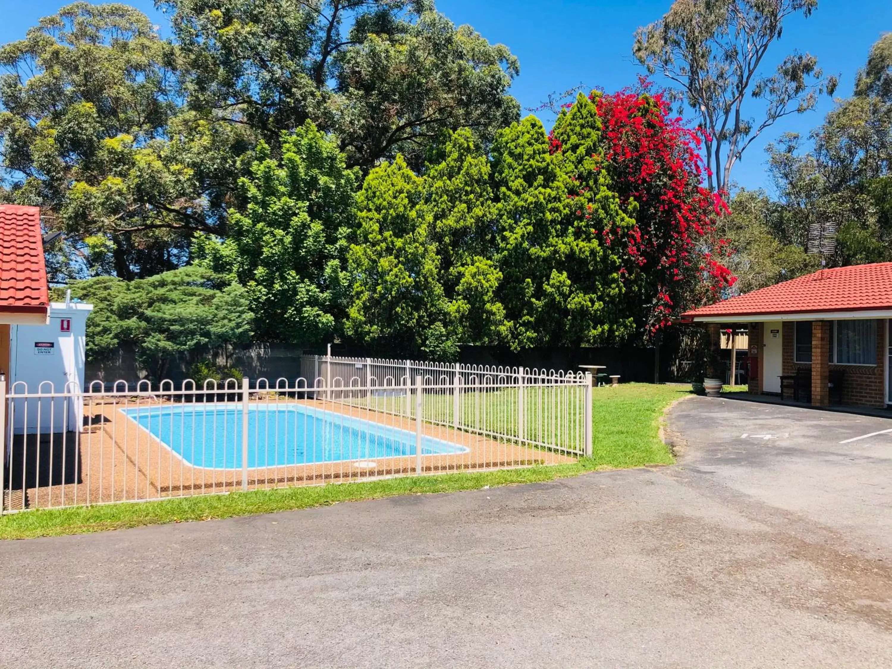 Swimming Pool in Central Coast Motel