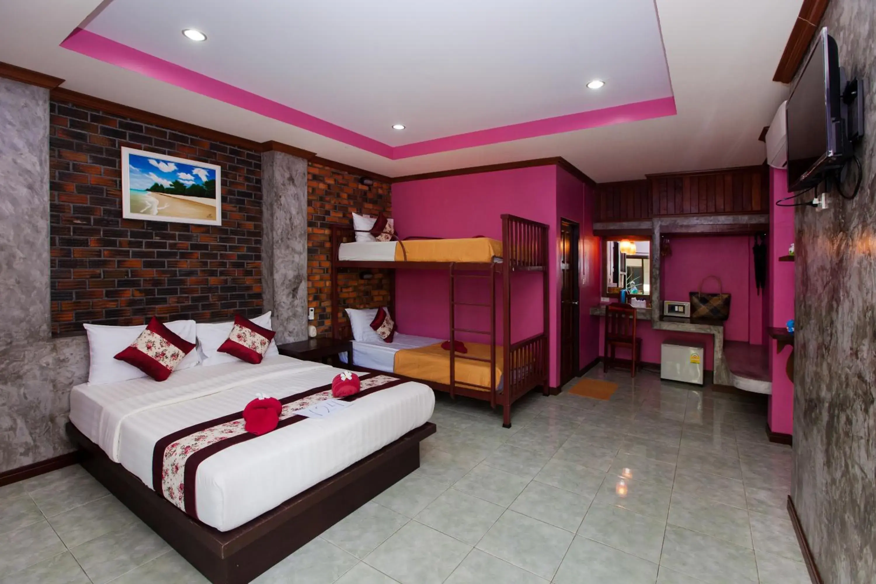 Photo of the whole room in Lanta Riviera Resort - SHA Extra Plus