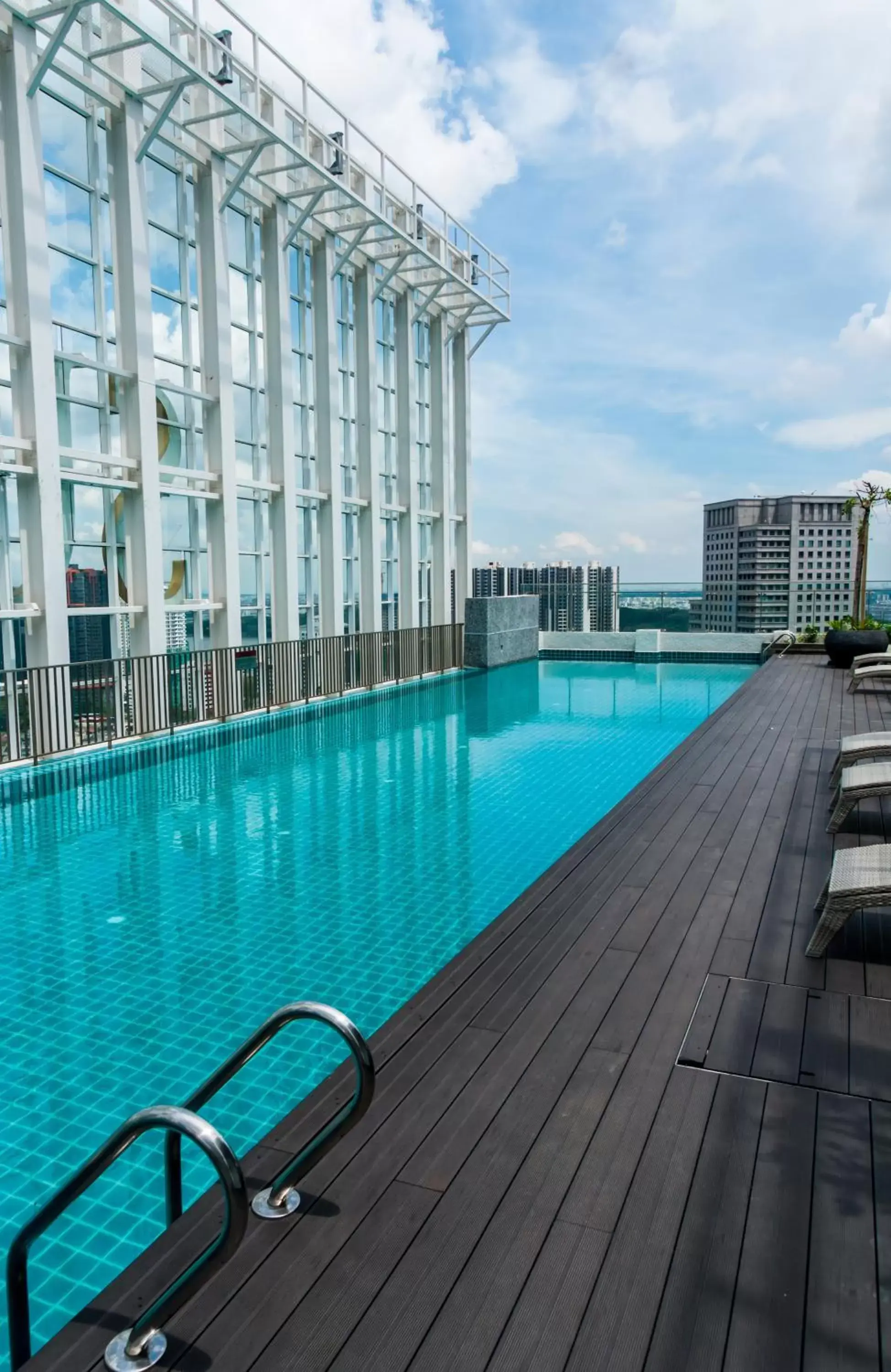 Swimming Pool in Suasana Suites Hotel Johor Bahru