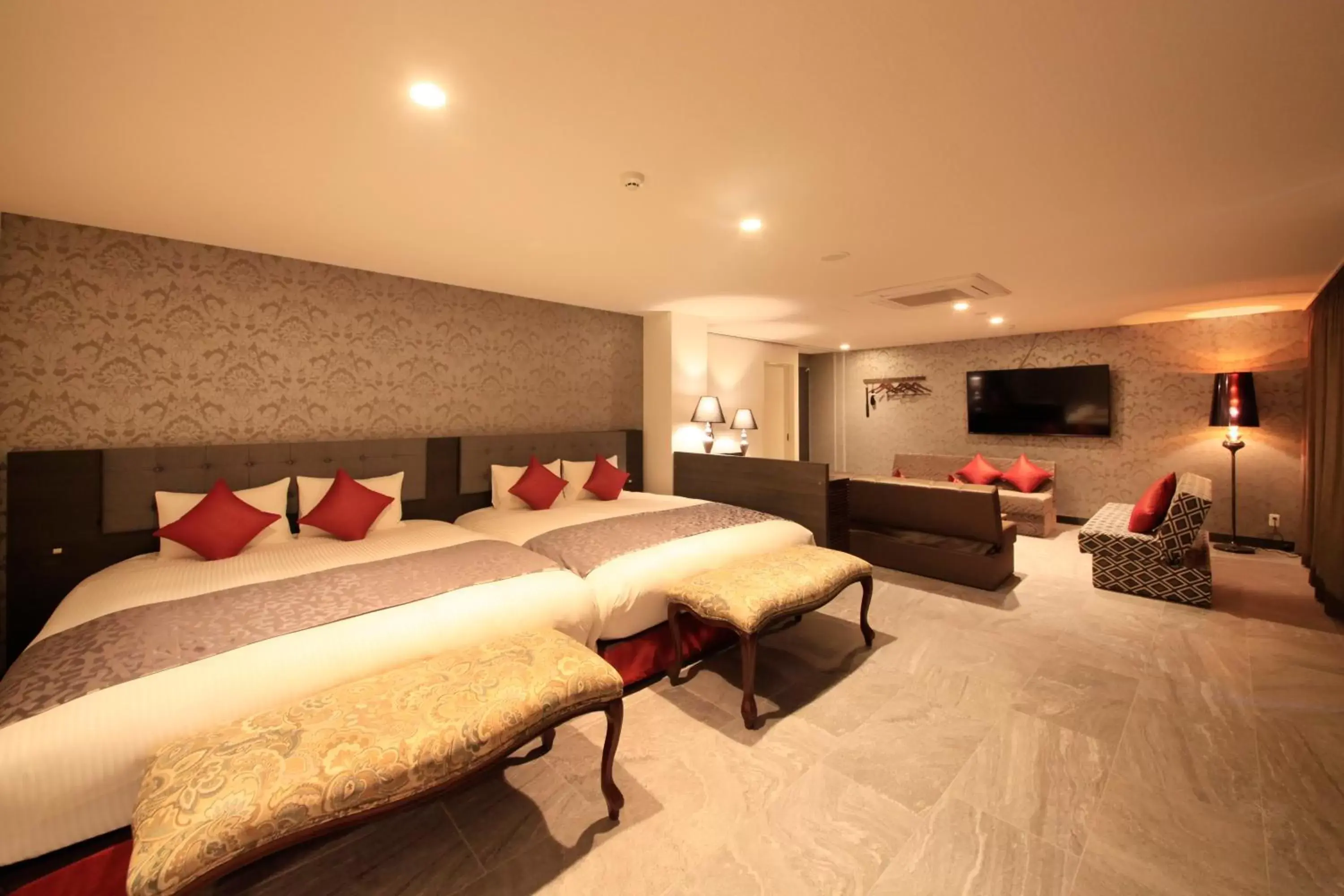 Photo of the whole room, Bed in Centurion Hotel Ueno Photo of the whole room, Bed in Centurion Hotel Ueno