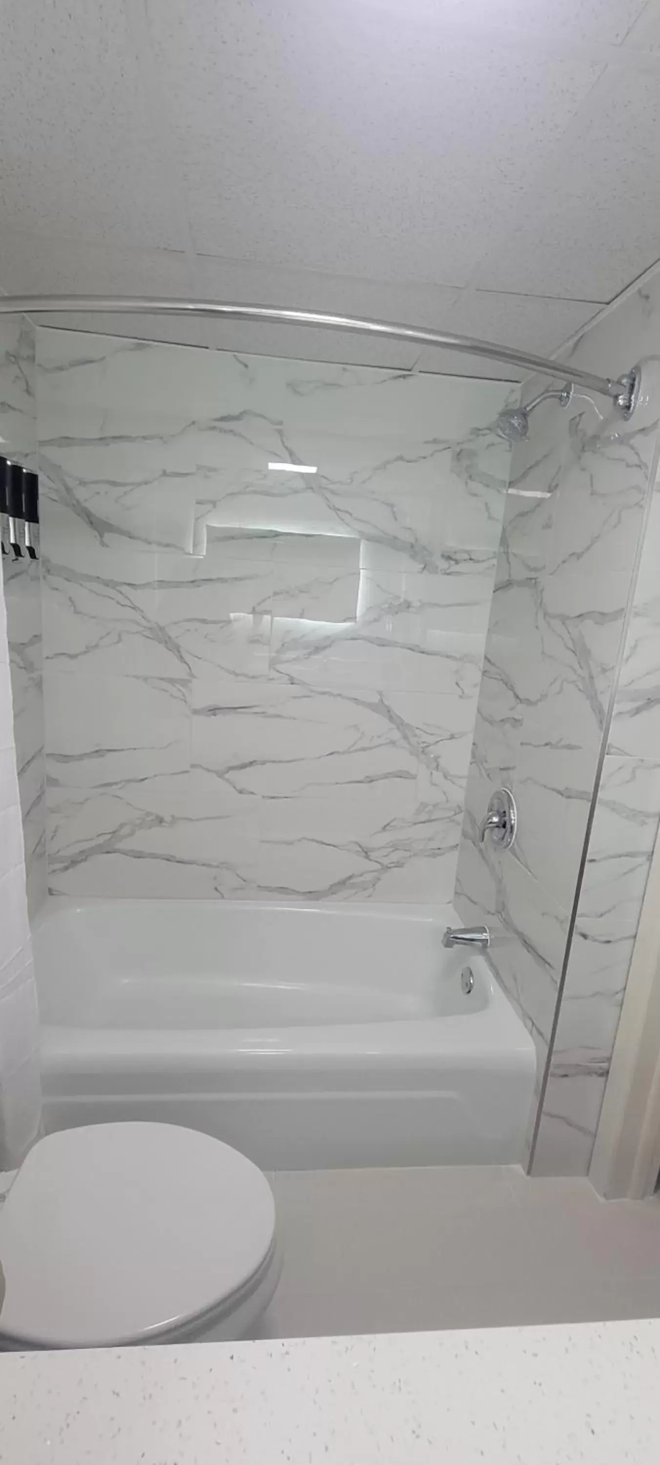 Shower, Bathroom in Royal Inn & Suites