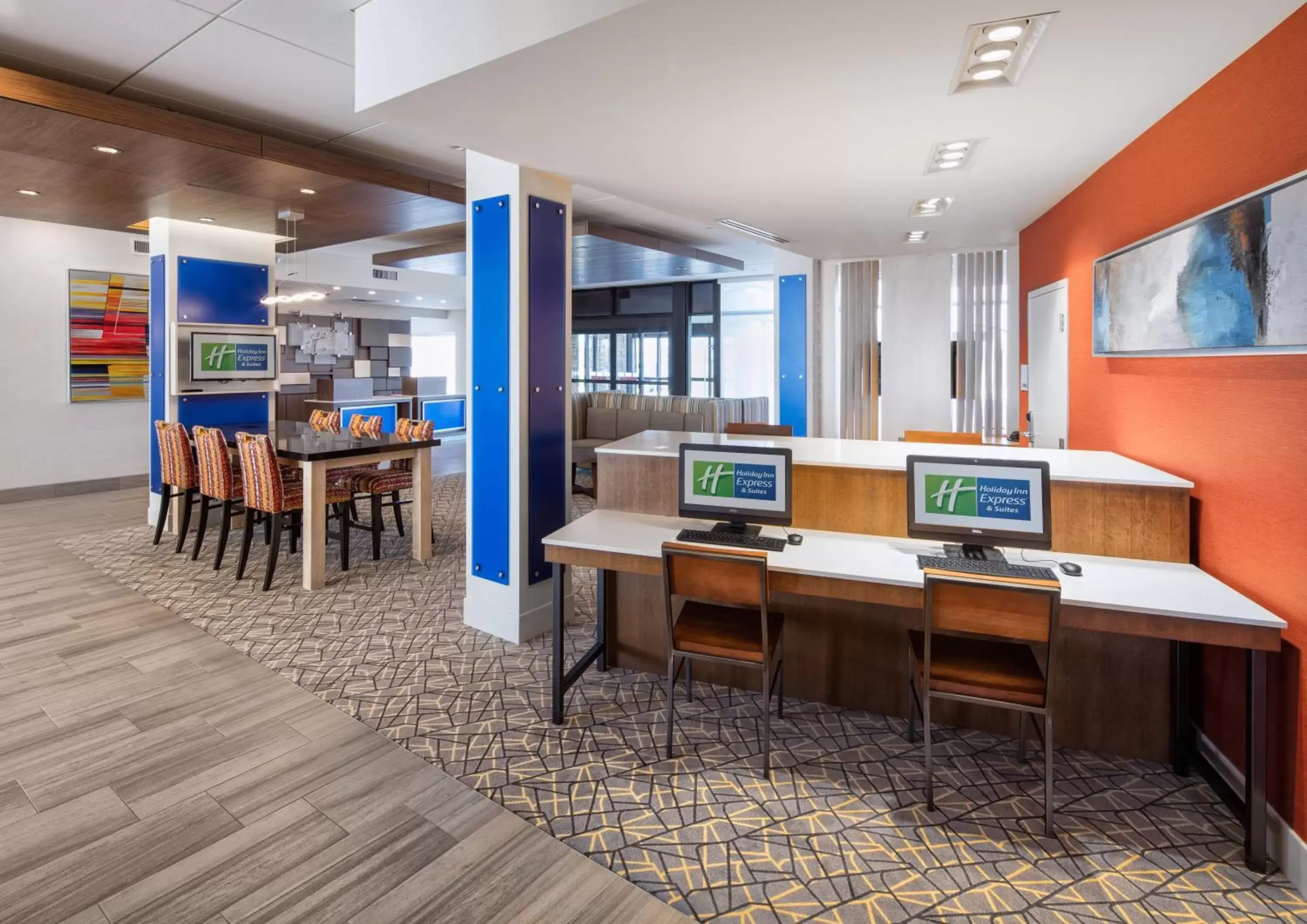 Other, Restaurant/Places to Eat in Holiday Inn Express East Peoria - Riverfront, an IHG Hotel