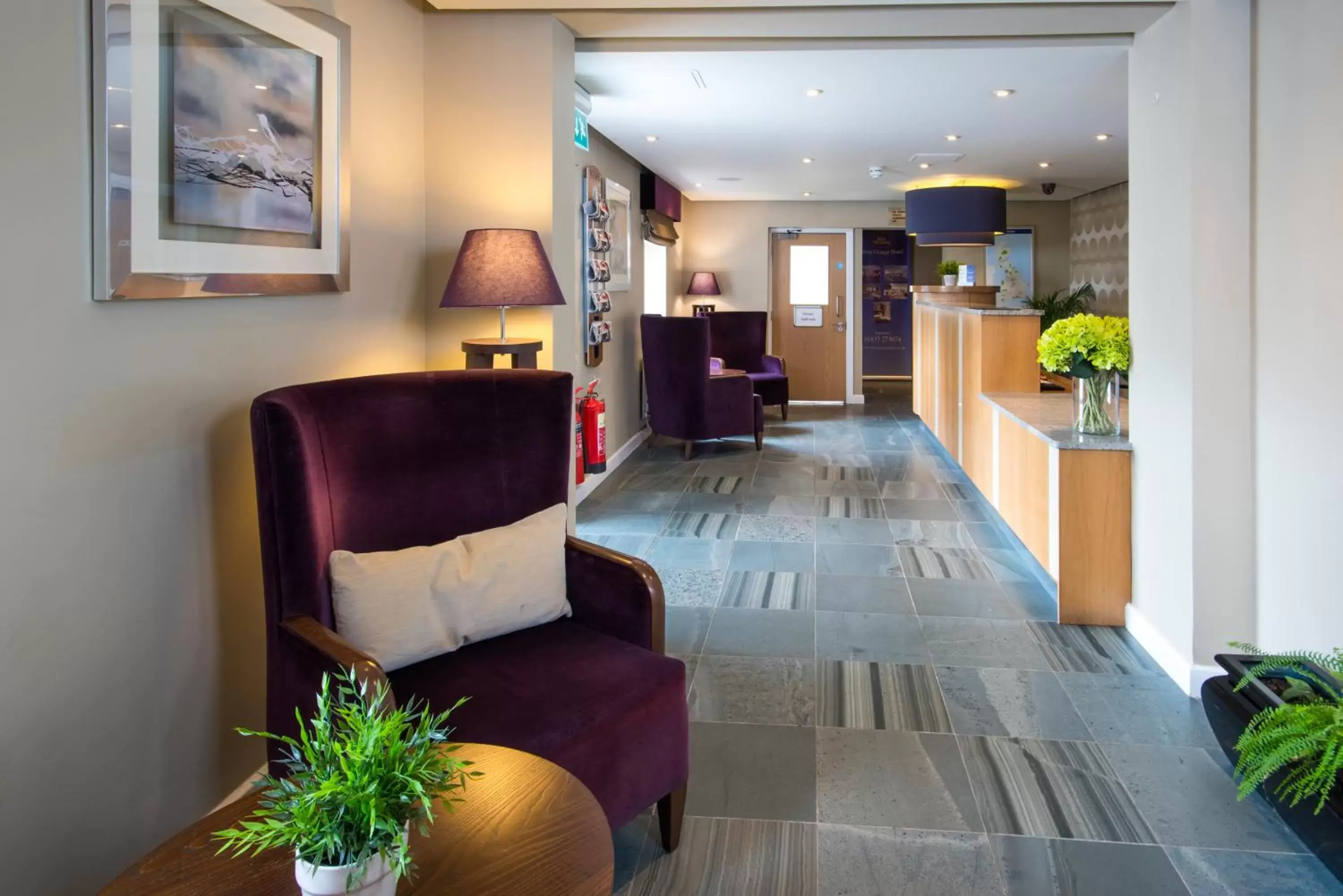 Lobby or reception, Lobby/Reception in Mercure Newbury West Grange Hotel