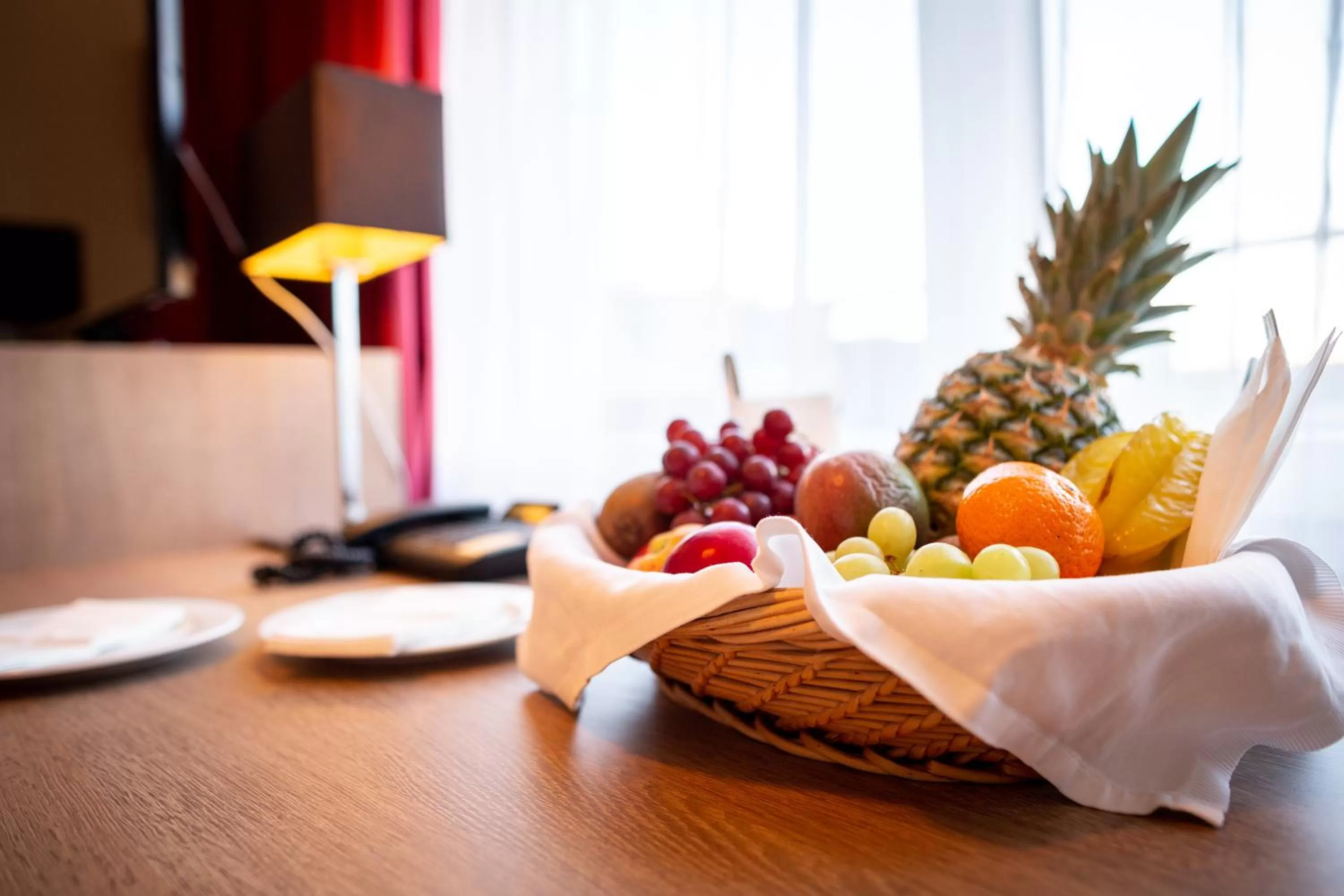 Food and drinks in Hotel Alexander