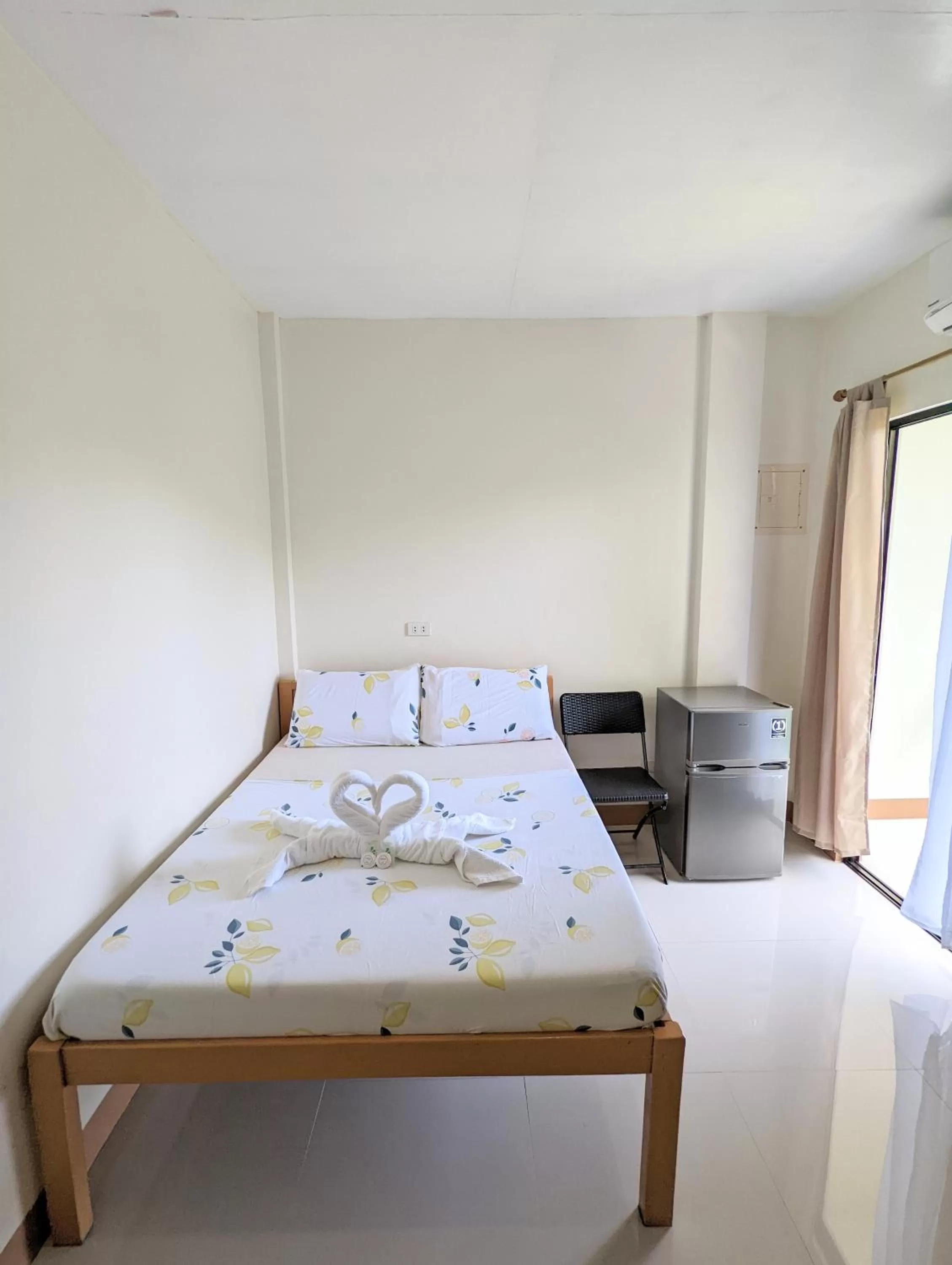 Dining Area in Charlina Inn Panglao