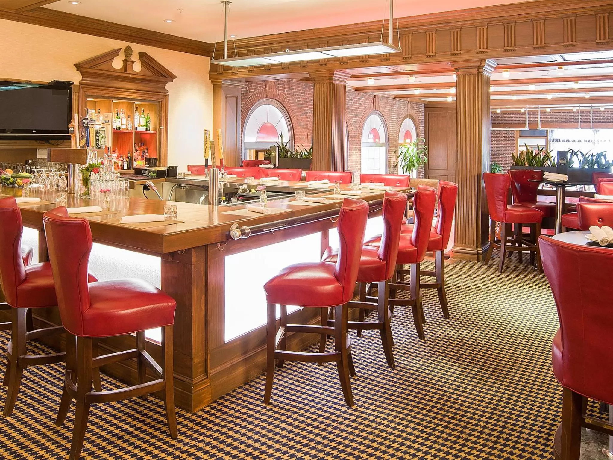 Lounge or bar in The Exeter Inn