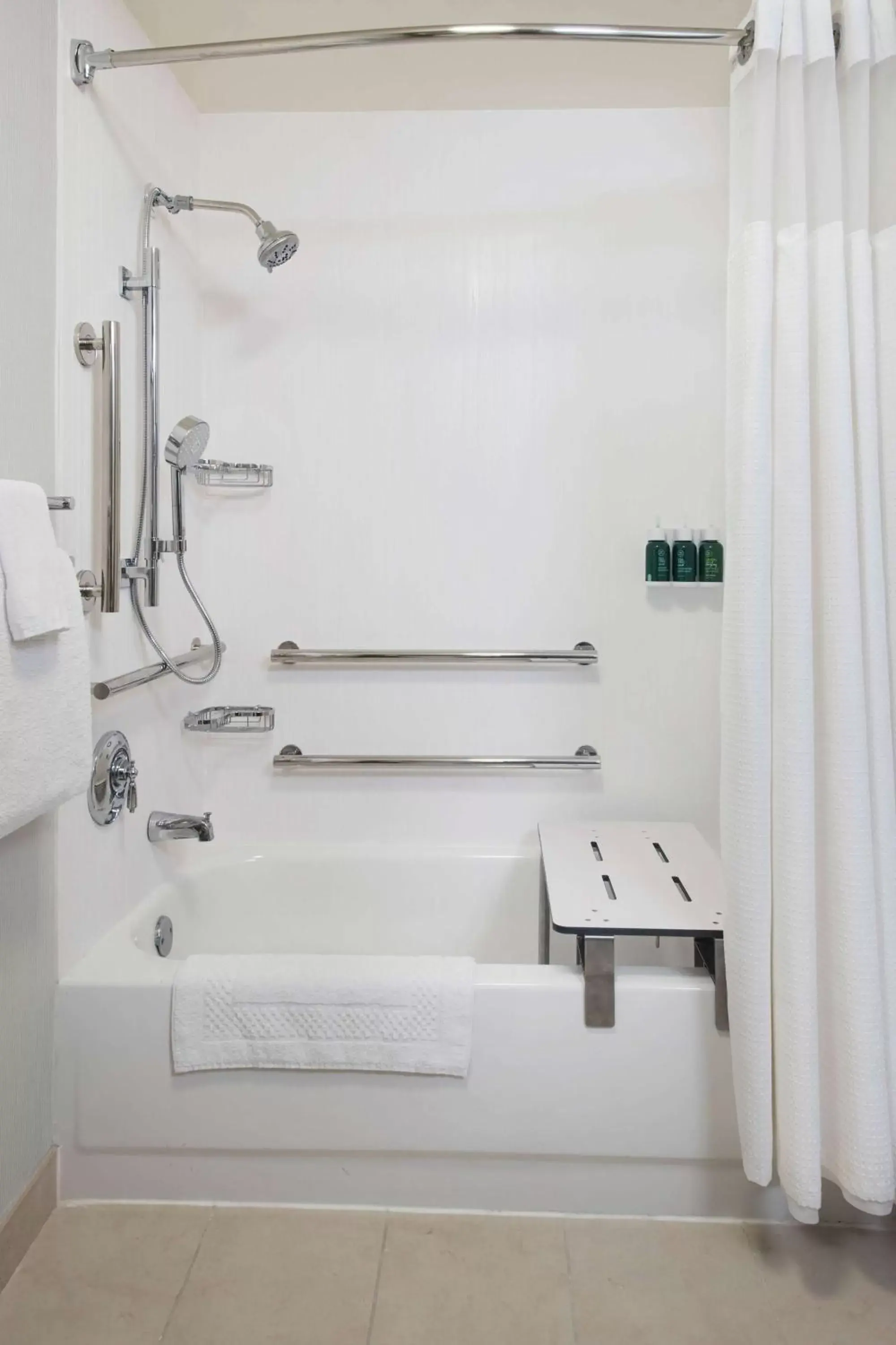 Bathroom in Sonesta Select Charlotte University Research Park