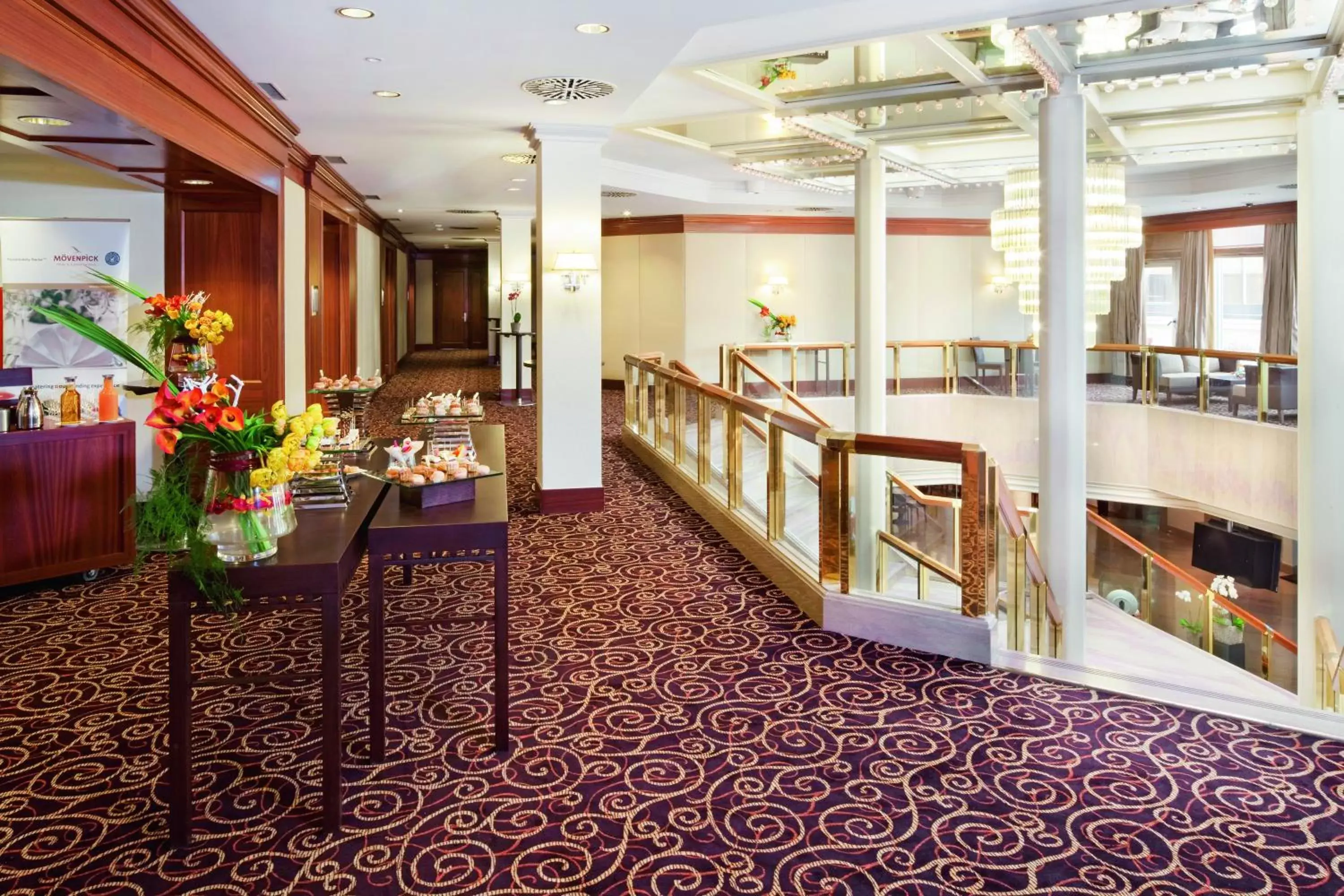 Lobby or reception in Moevenpick Hotel And Casino Geneva