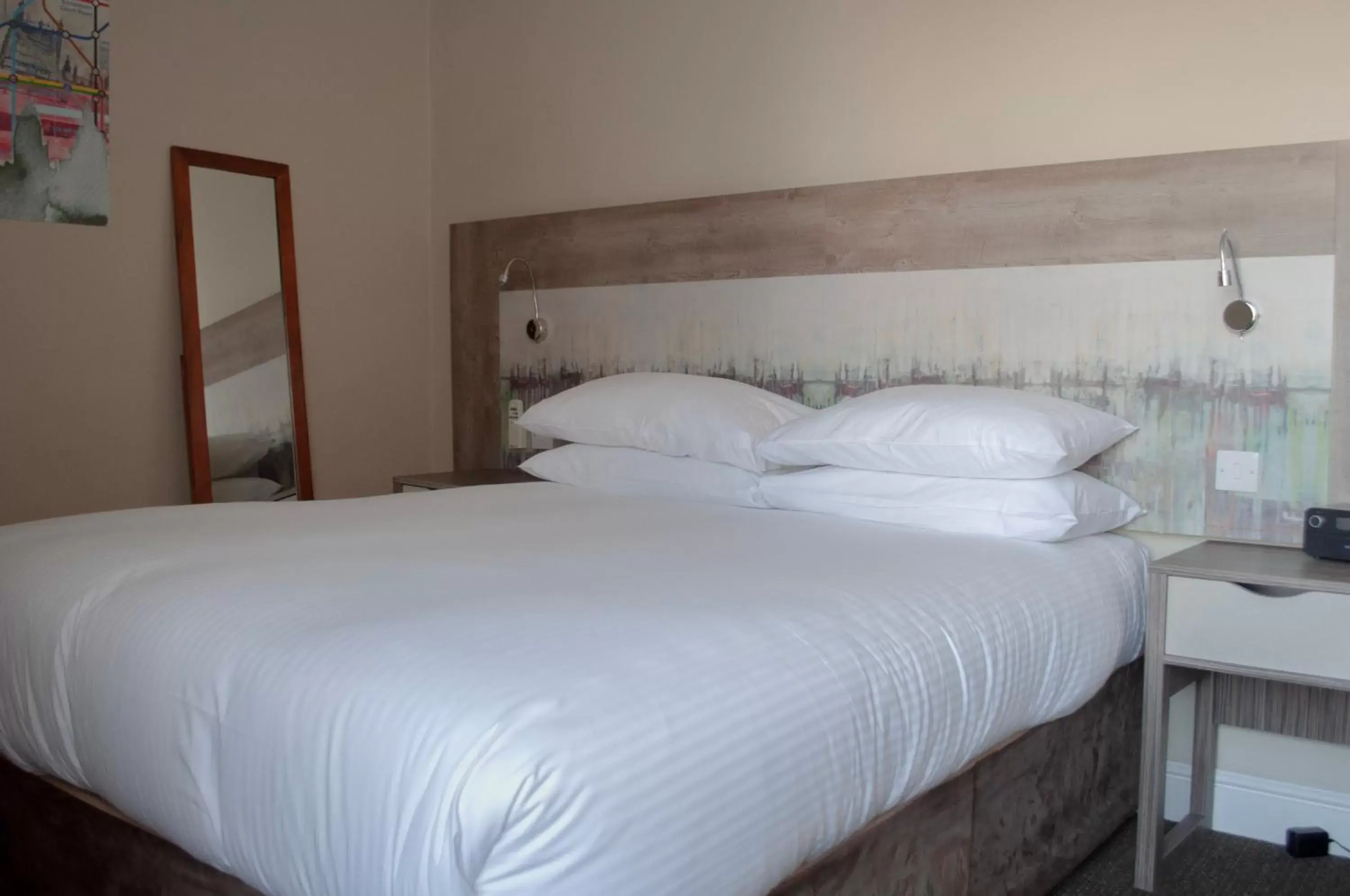 Bedroom, Bed in Bude Hotel - An Mor