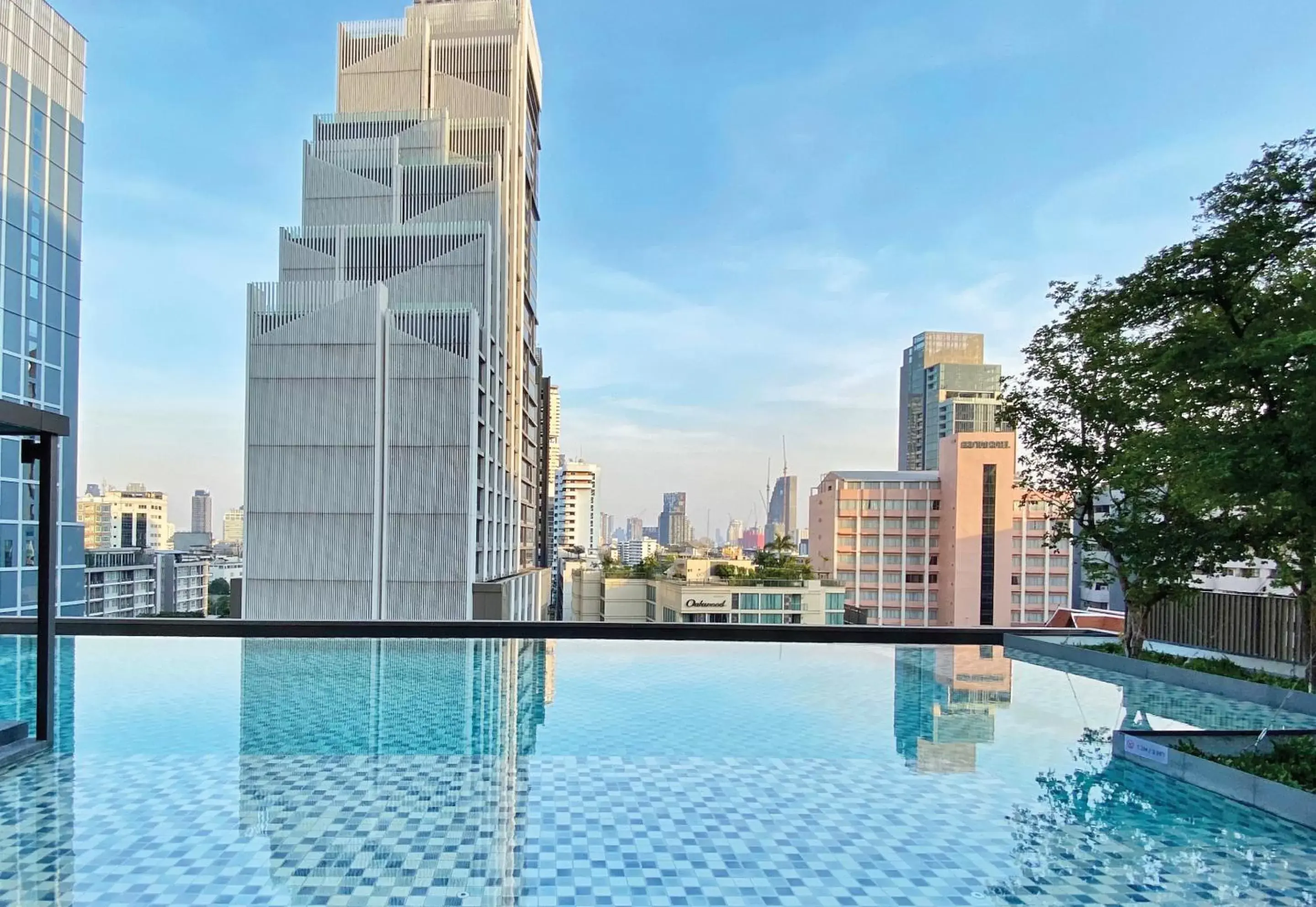 Property building in Oakwood Suites Bangkok Property building in Oakwood Suites Bangkok