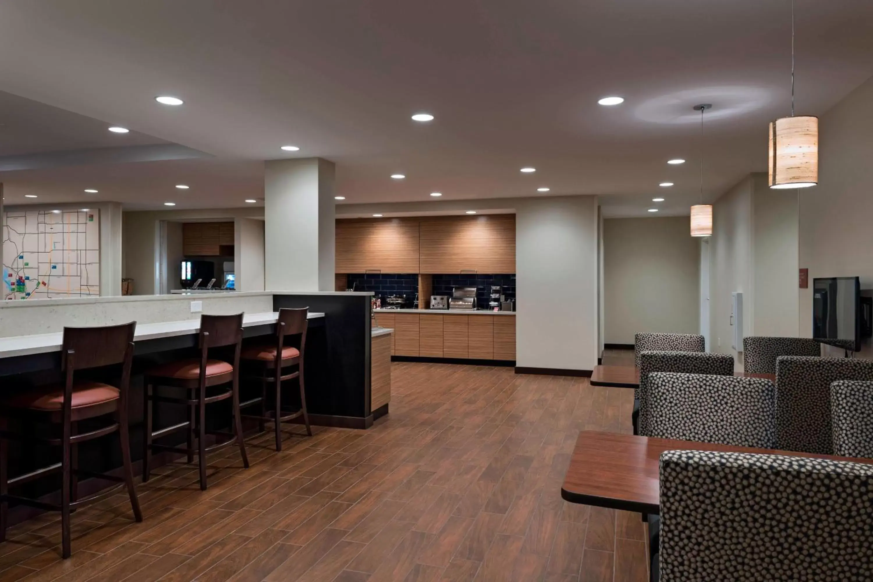 Restaurant/places to eat in TownePlace Suites by Marriott Tacoma Lakewood