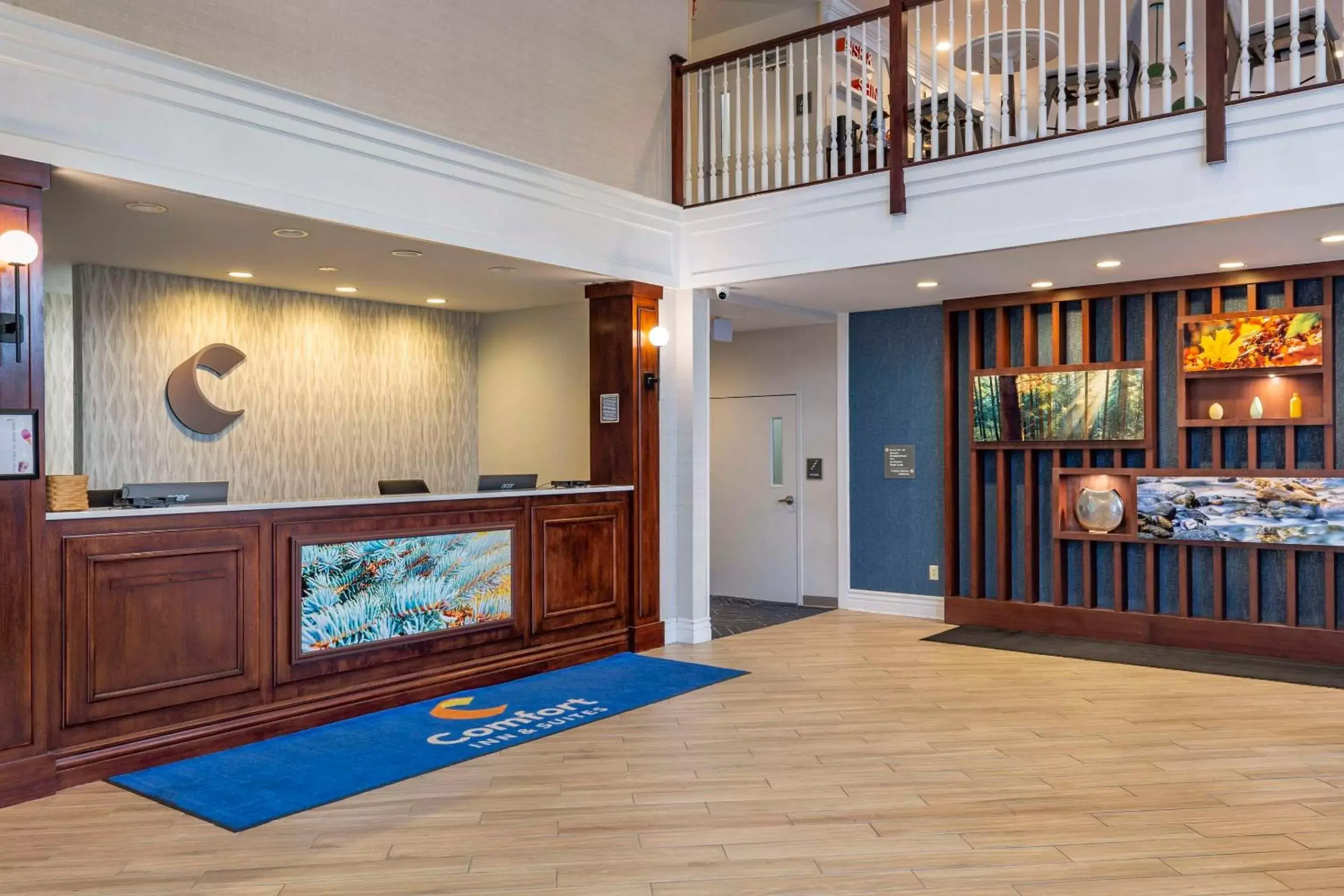 Lobby or reception, Lobby/Reception in Comfort Inn & Suites East Greenbush - Albany
