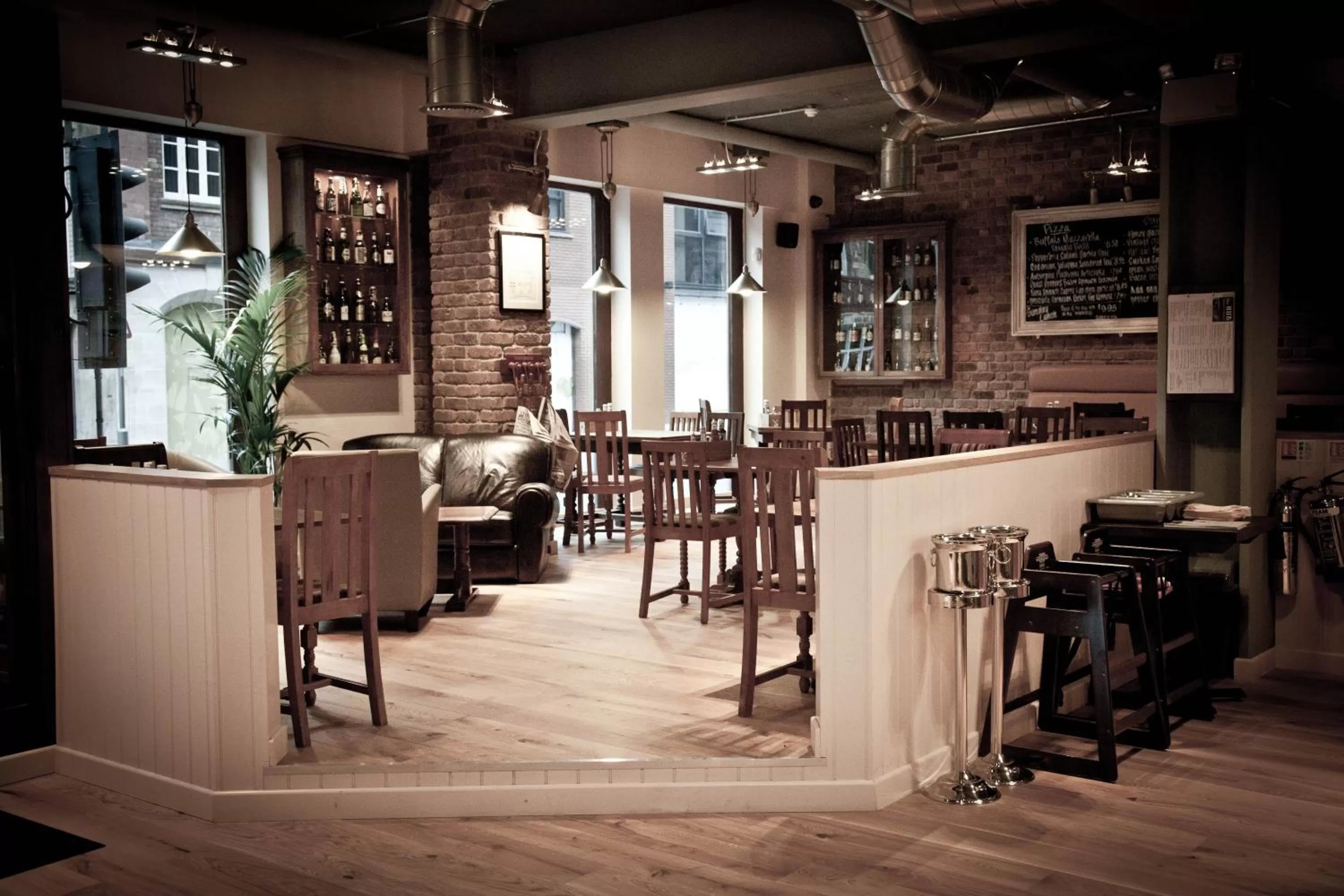 Lounge or bar in Posh Pads - Liverpool 1 - Apart-Hotel