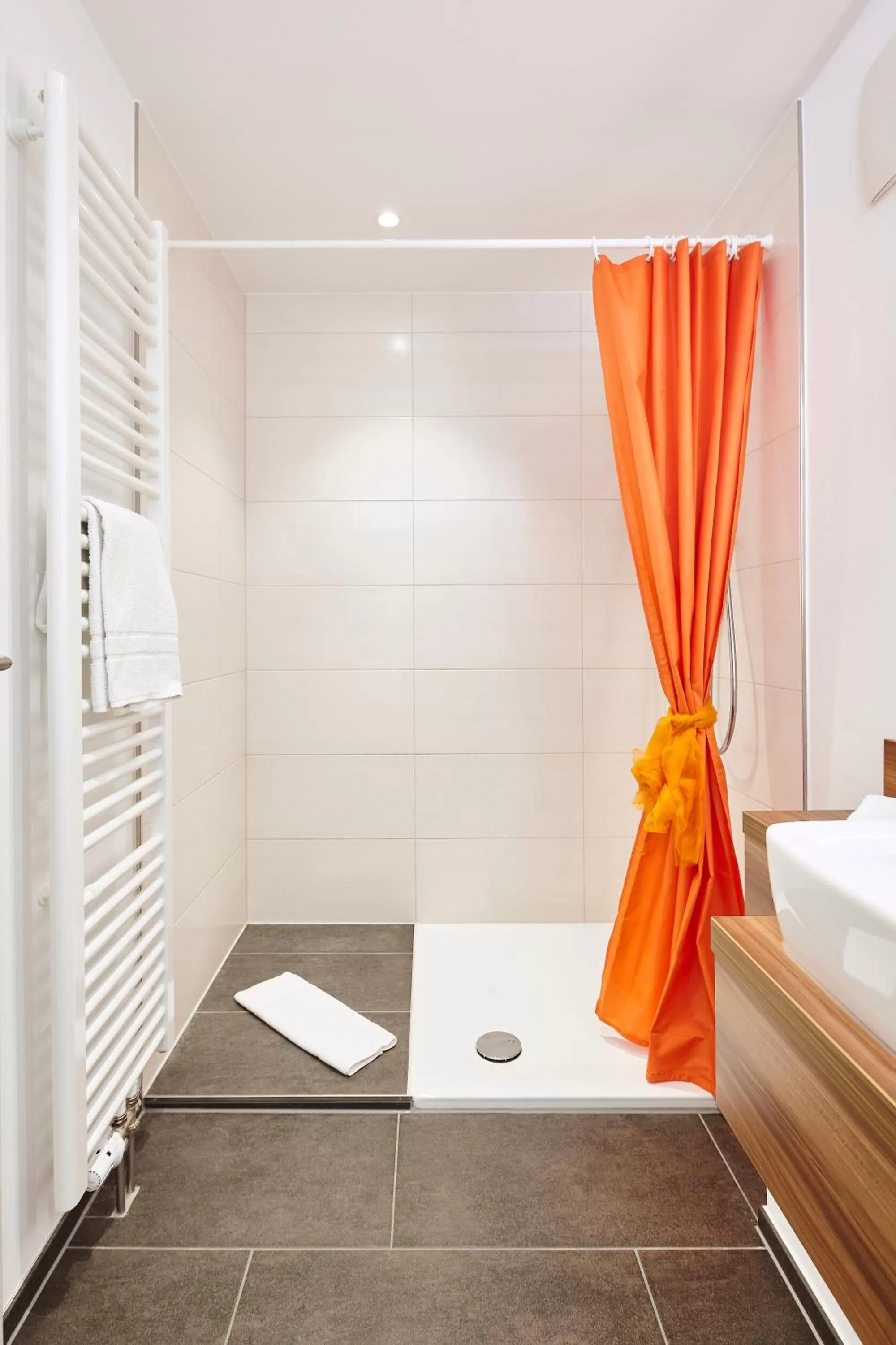 Bathroom, Bed in Hotel Goll Pforzheim-Niefern