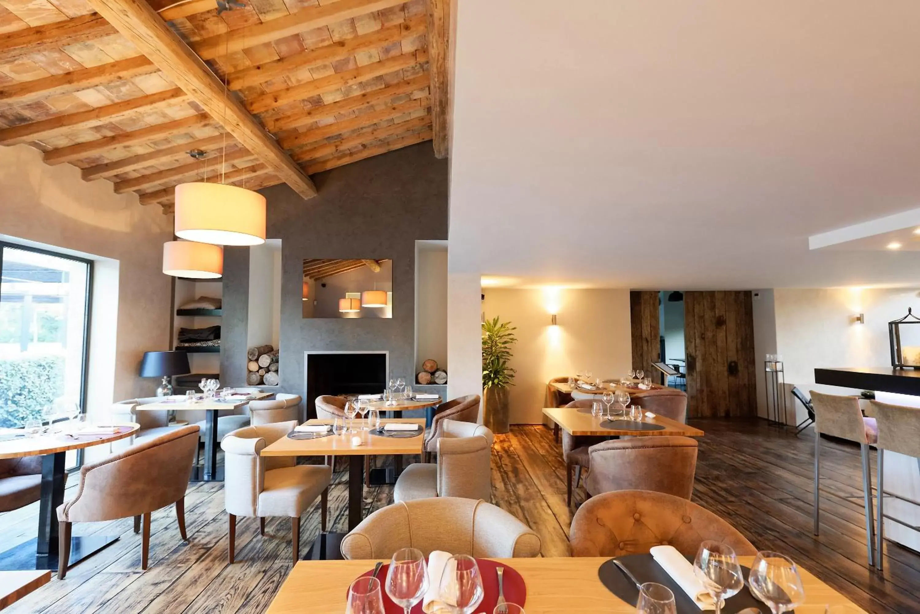 Restaurant/Places to Eat in Domaine la Pierre Blanche
