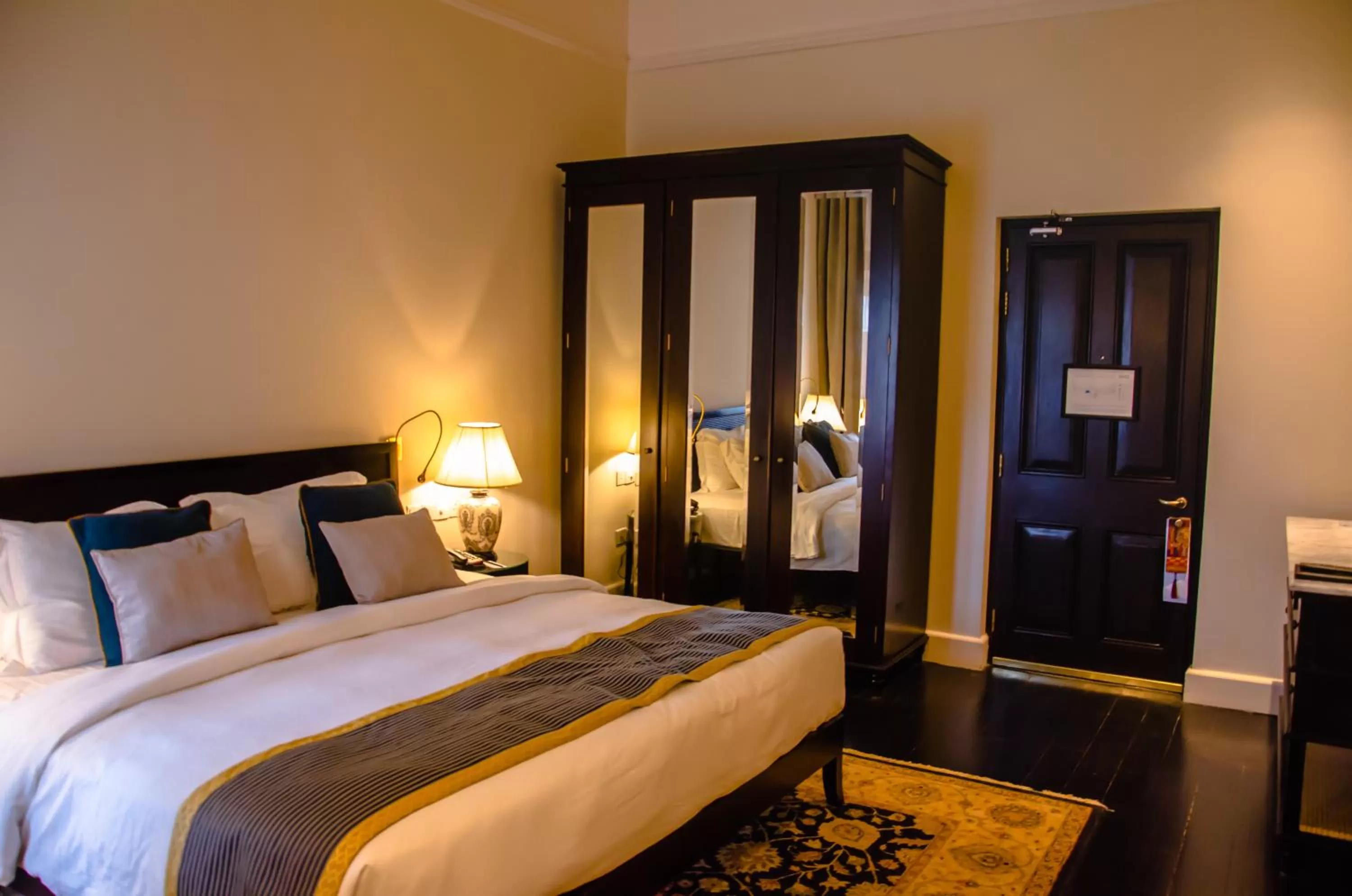 Bedroom, Bed in Galle Face Hotel