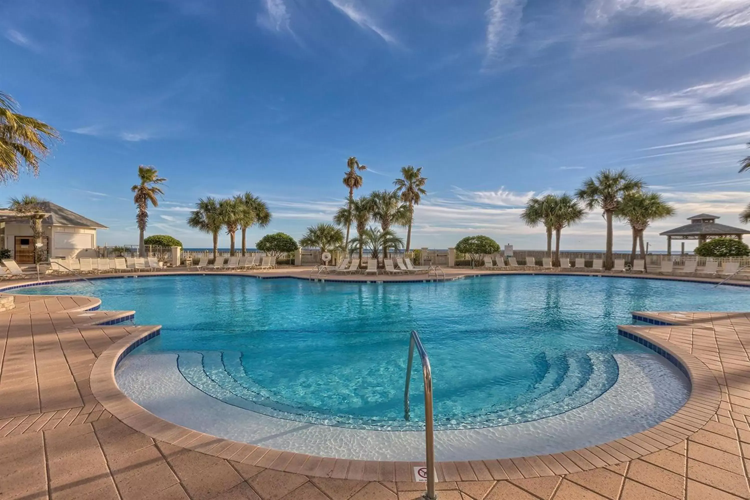 Swimming Pool in The Beach Club Resort and Spa III