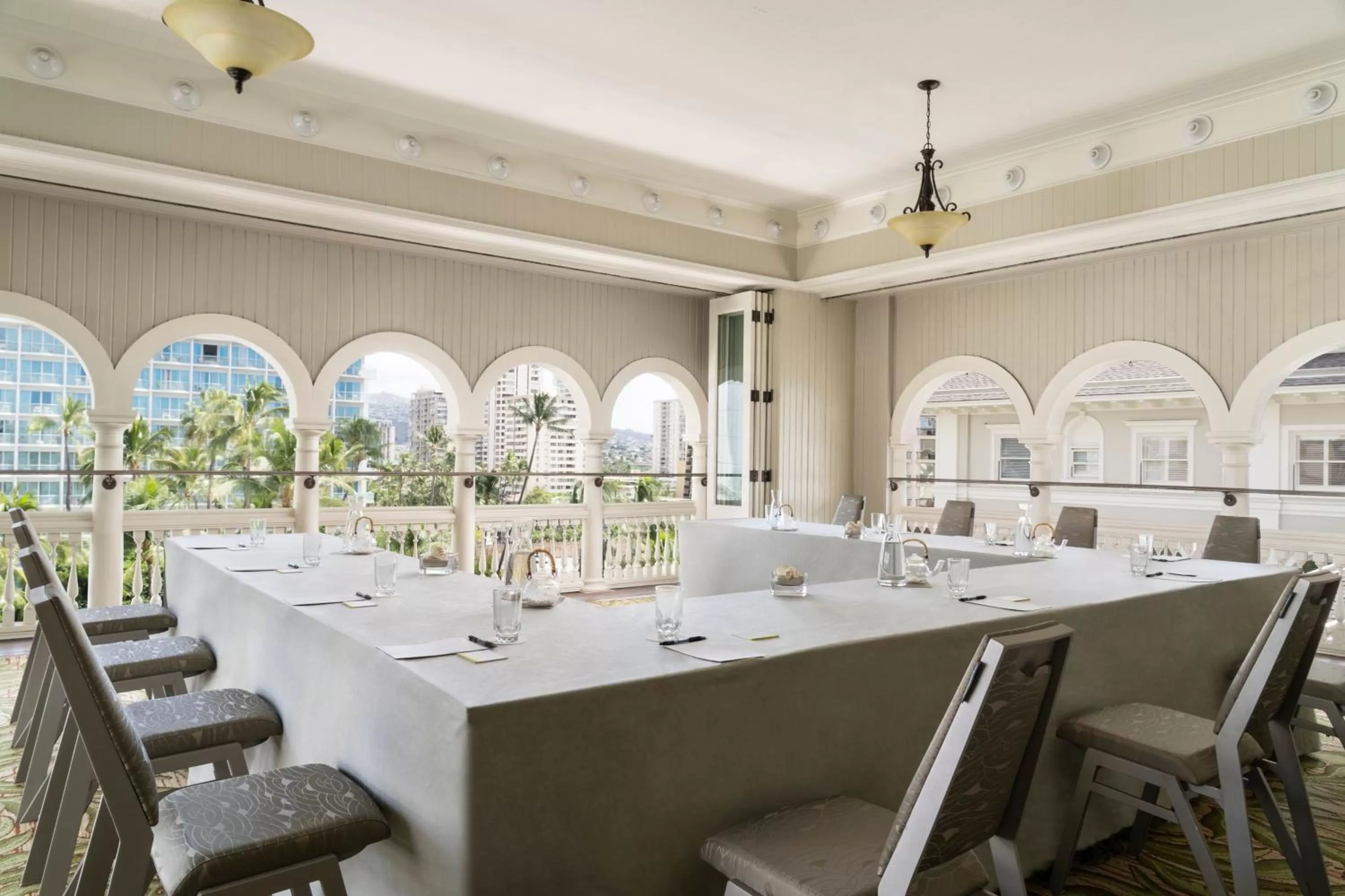 Meeting/conference room in Moana Surfrider, A Westin Resort & Spa, Waikiki Beach