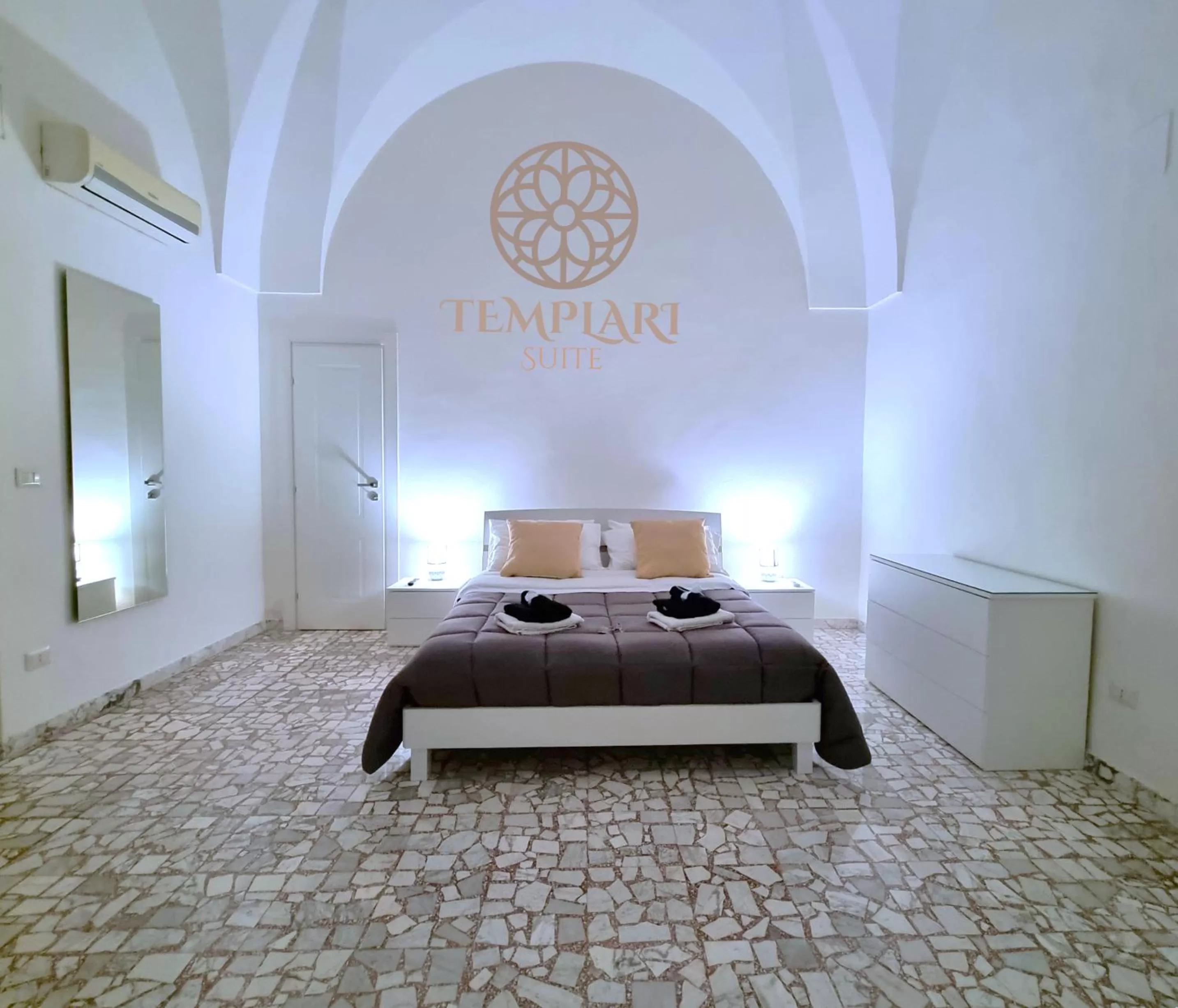 TEMPLARI SUITE - B&B Mesagne