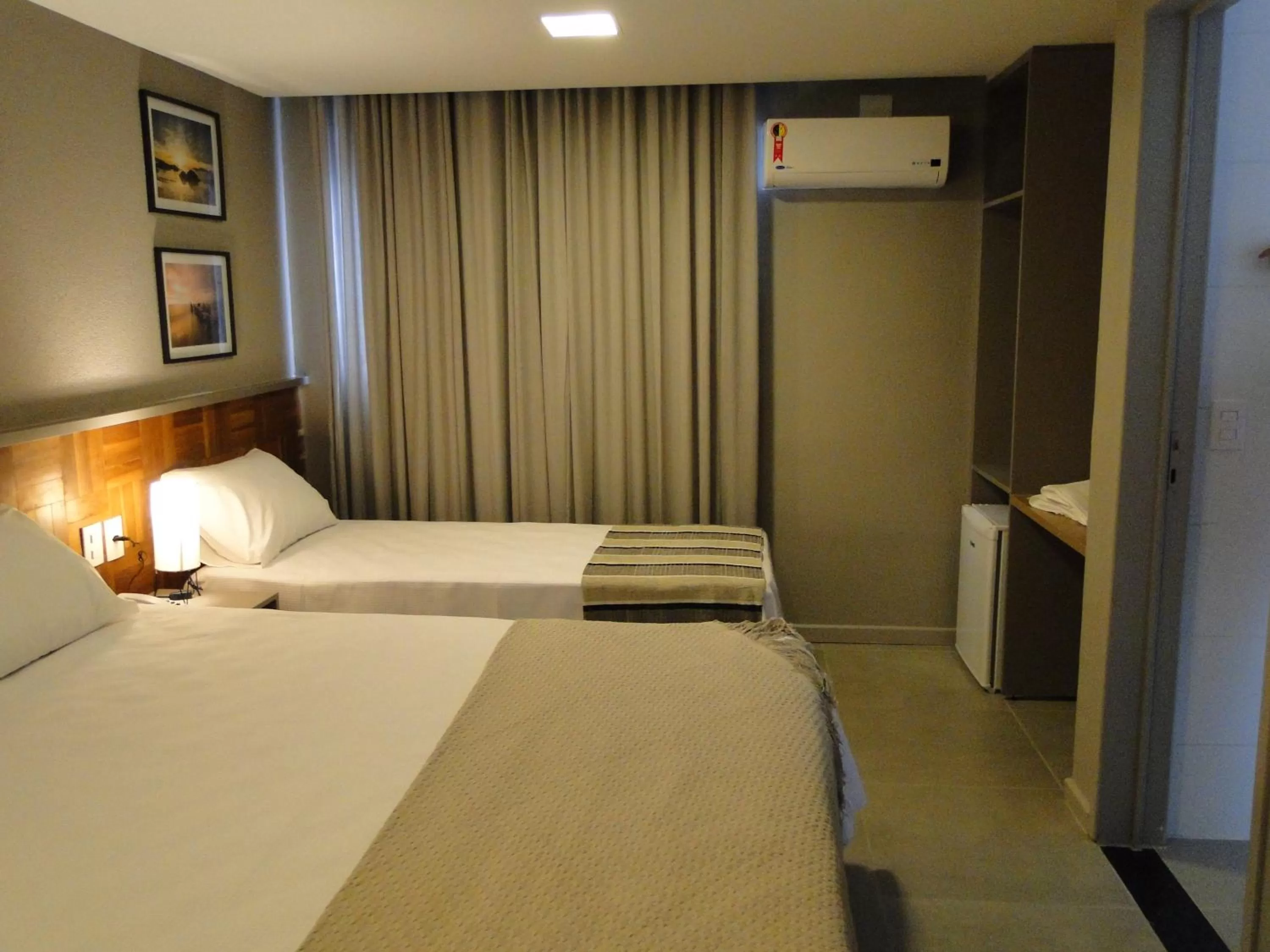 Bedroom, Bed in Amenit Hotel