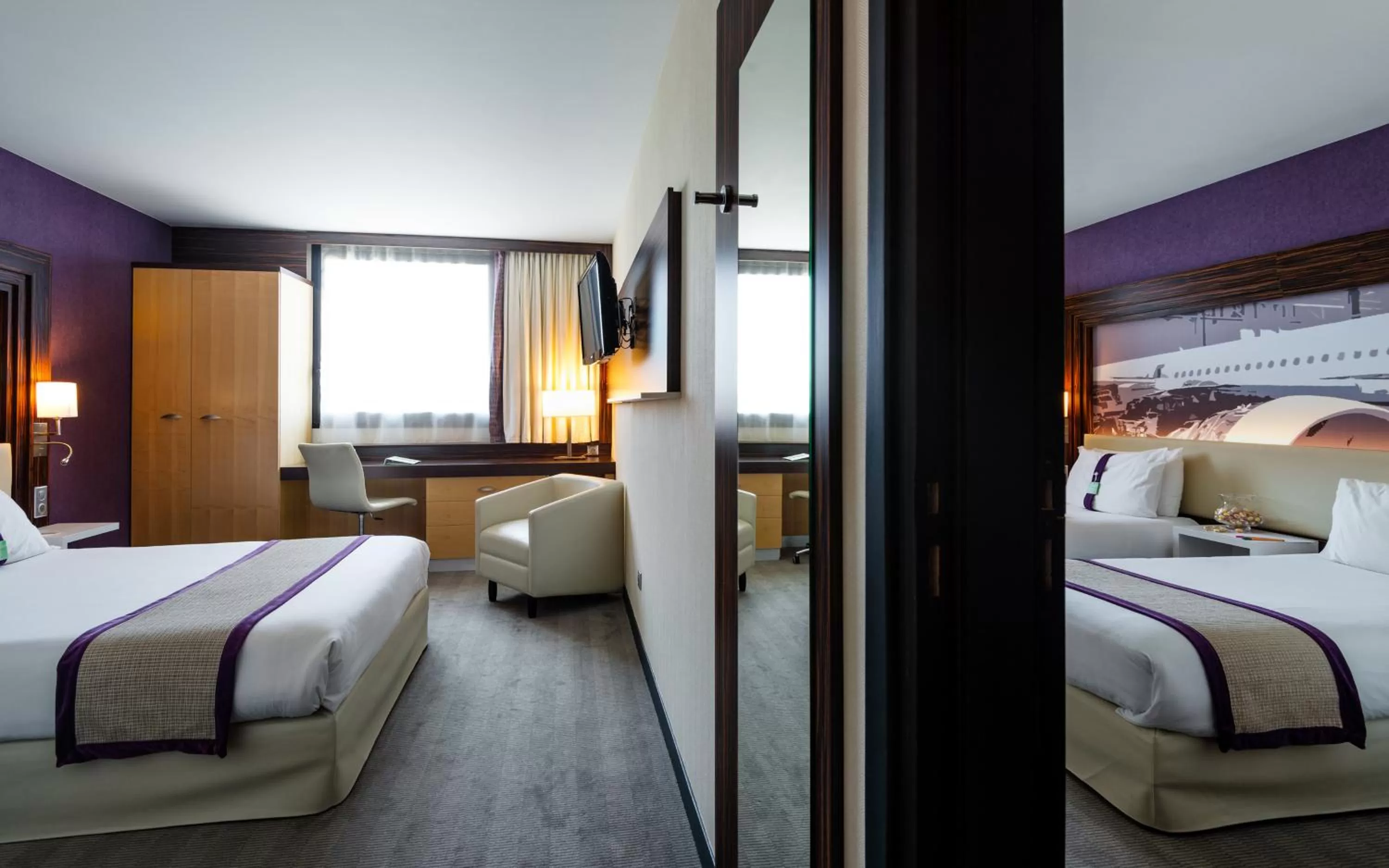 Photo of the whole room, Bed in Holiday Inn Toulouse Airport by IHG
