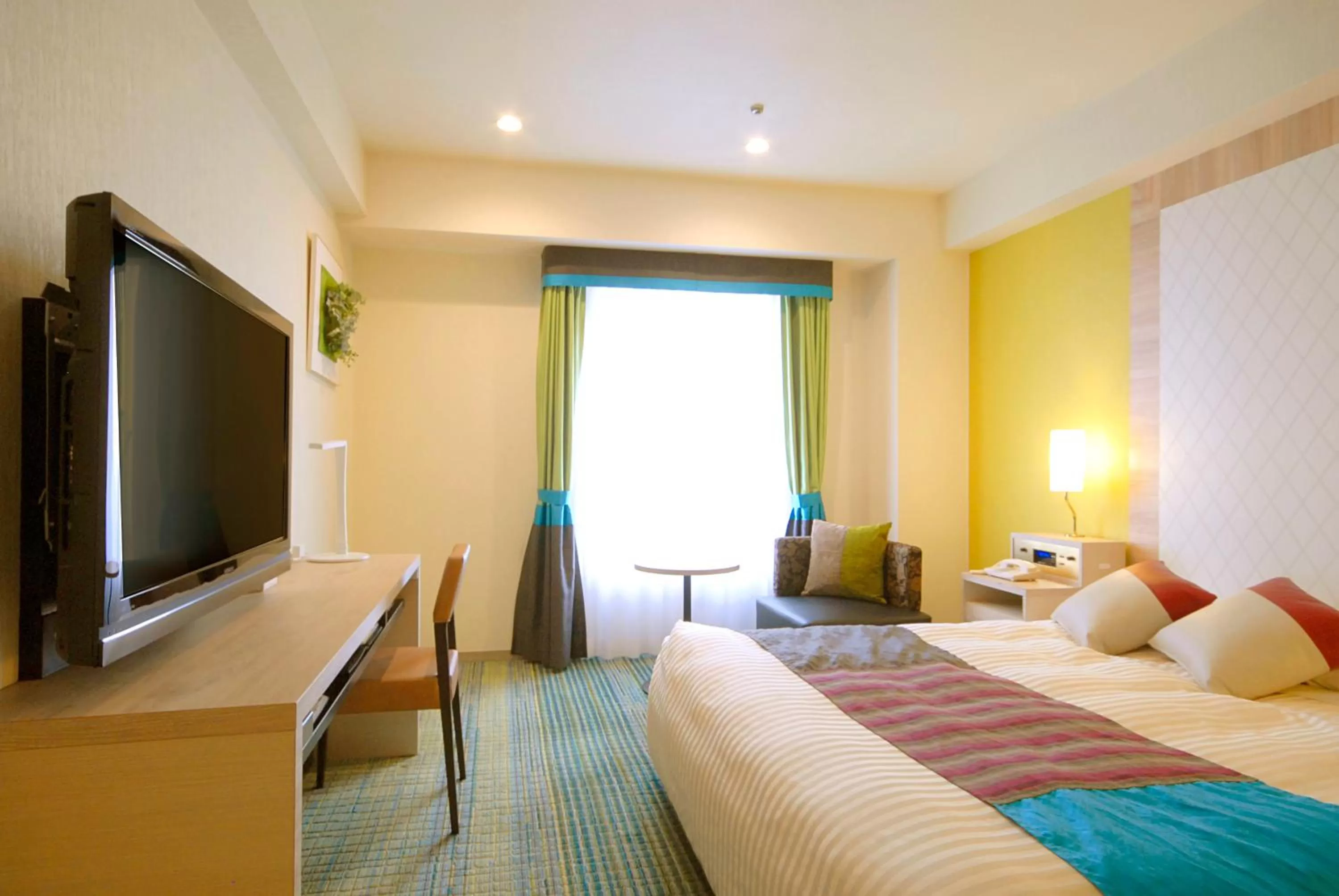 Photo of the whole room, Bed in New Otani Inn Sapporo