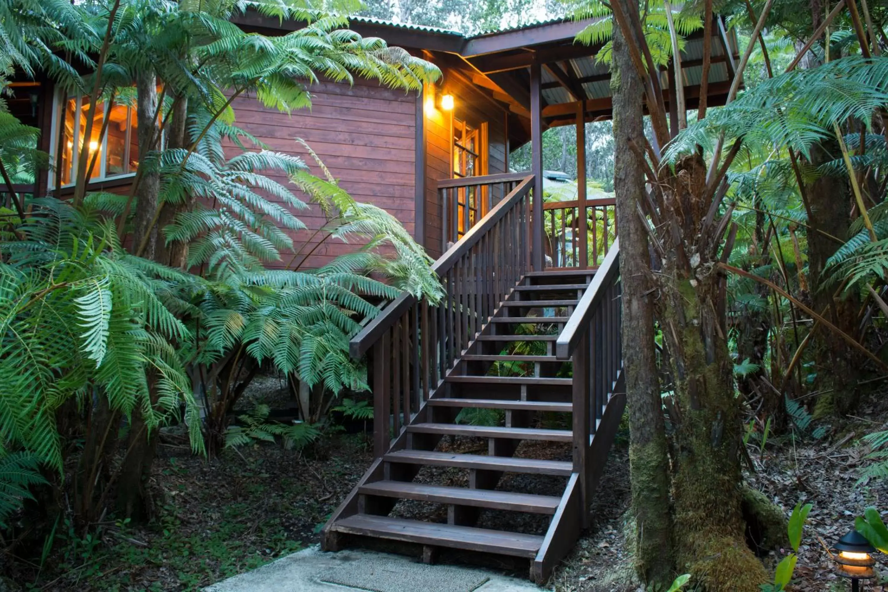 Property Building in Volcano Village Lodge
