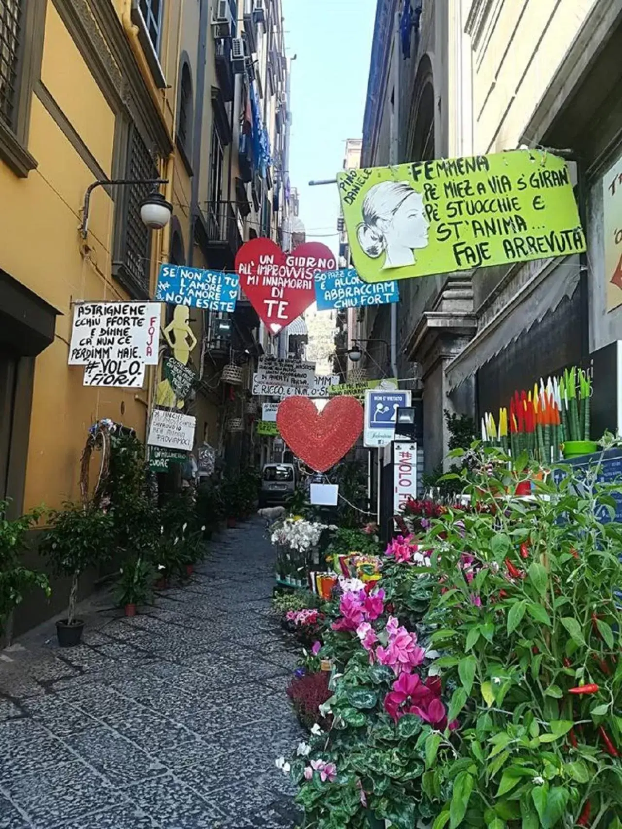 Neighbourhood in Napoli Relais