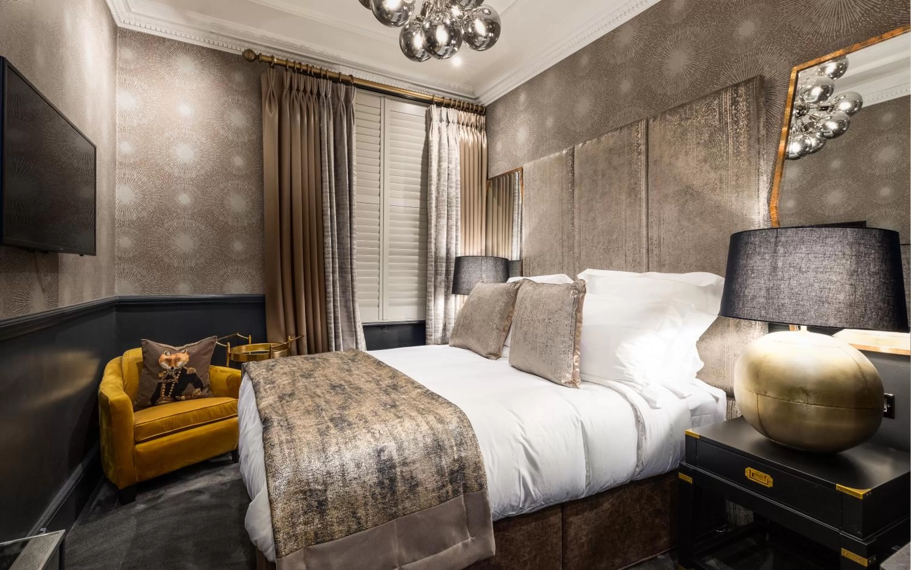 Bed in Funky Monk Hotel