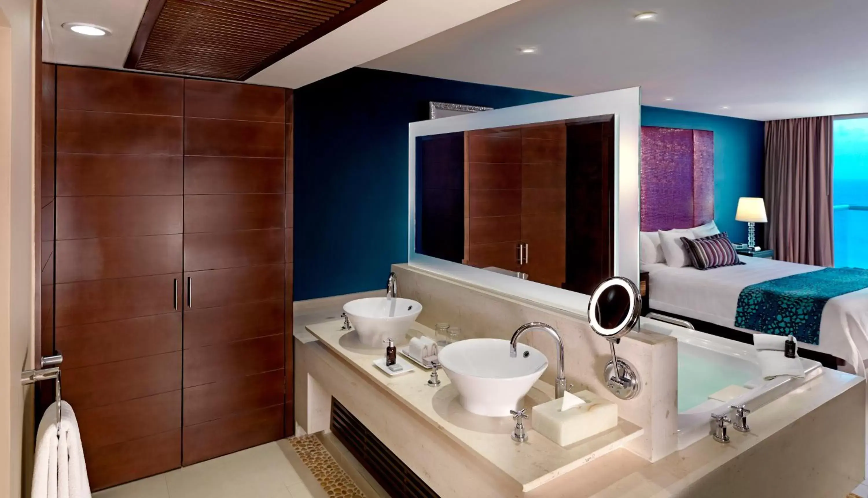 Bathroom in Hard Rock Hotel Cancun - All Inclusive