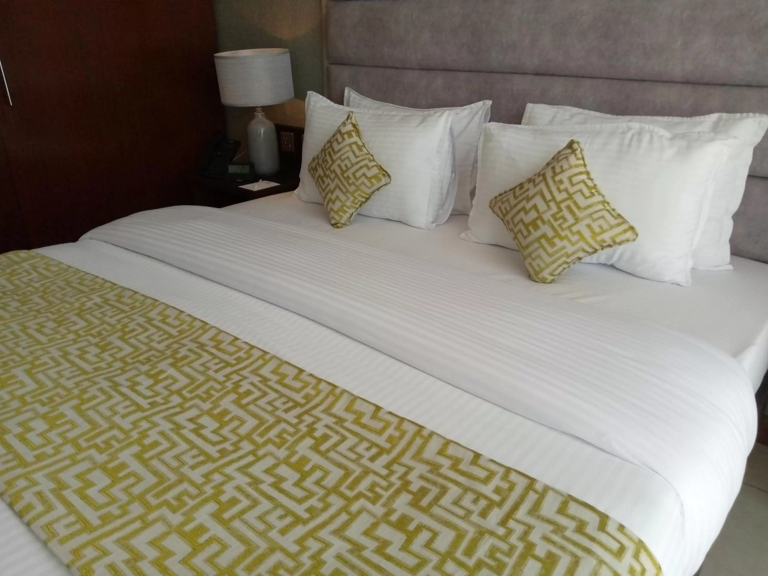 Bed in Best Western Kisumu Hotel