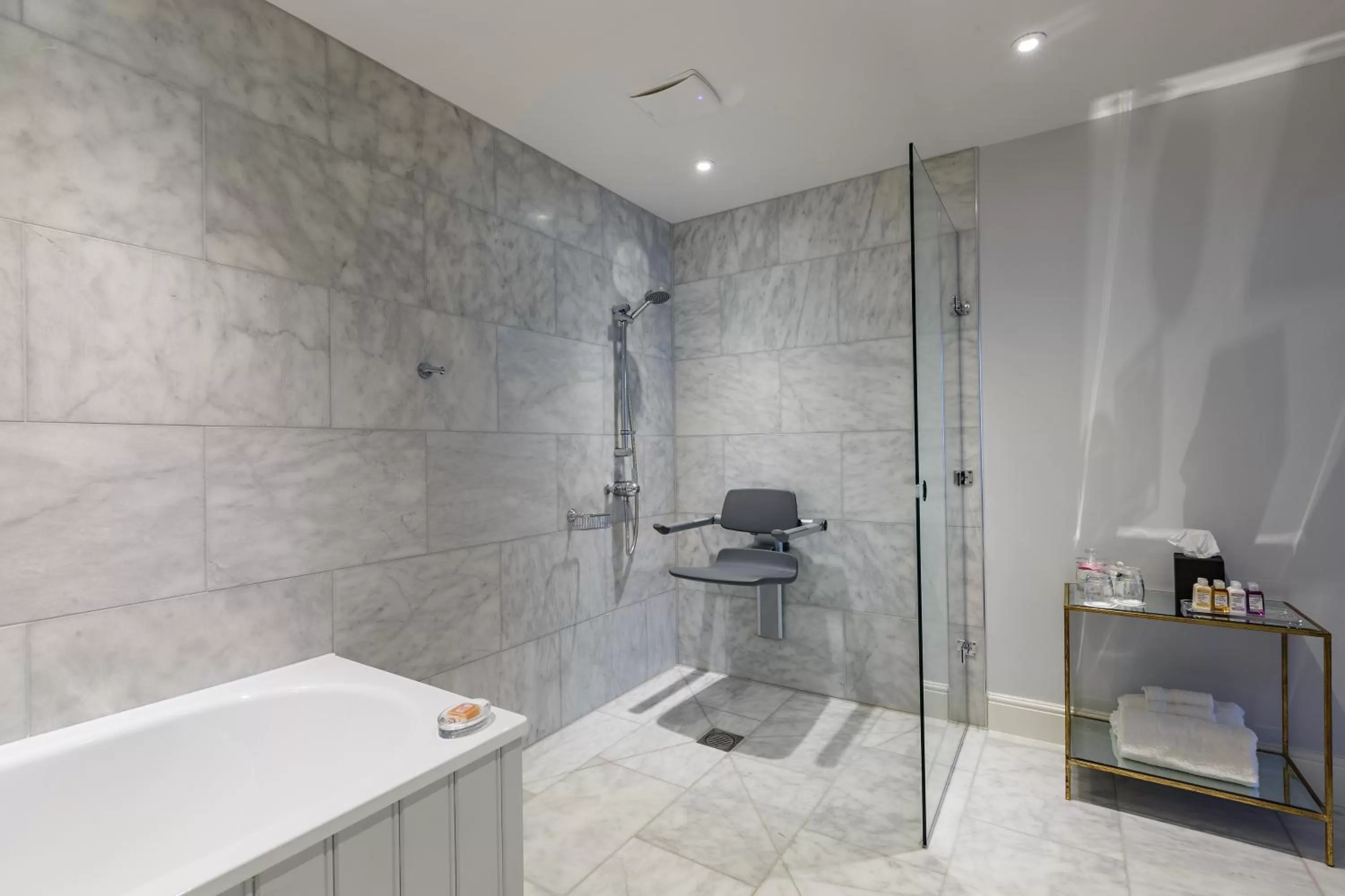 Bathroom in The Assembly House in central Norwich