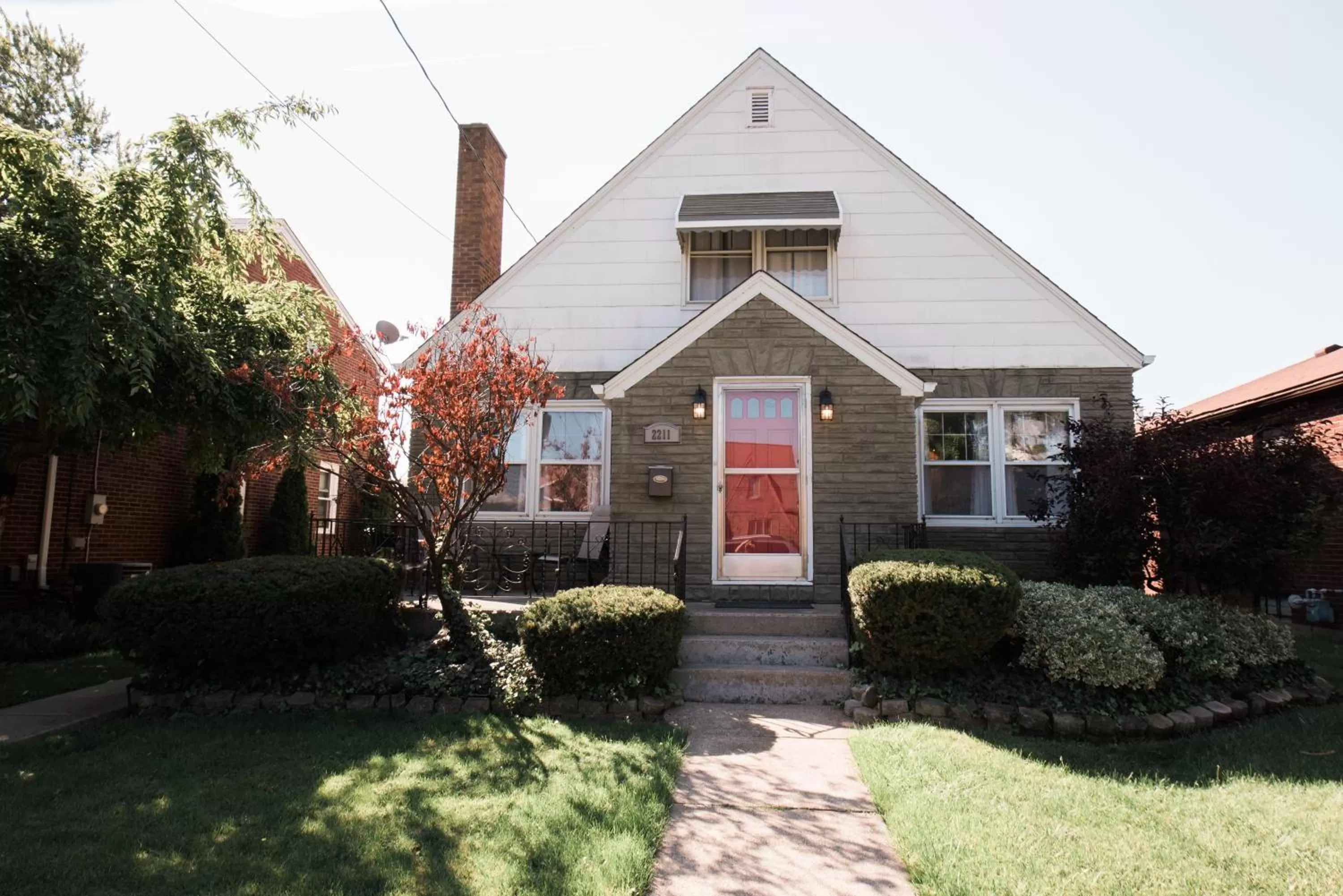 Facade/entrance, Garden in The Little Italy of Niagara Falls Bed & Breakfast